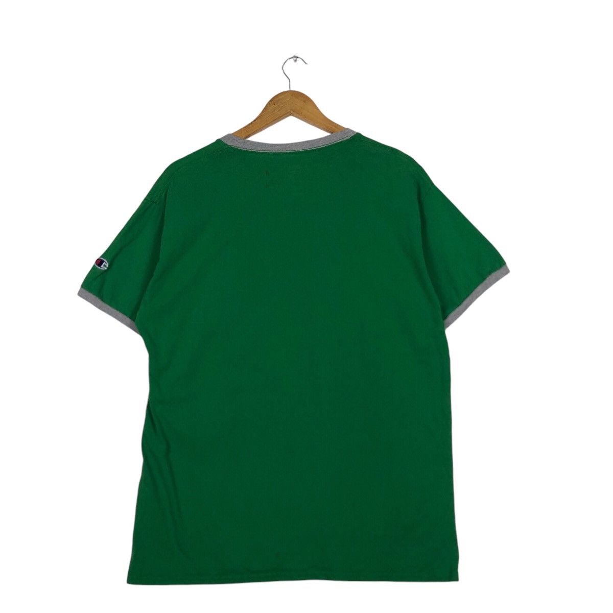 Japanese Brand Vintage Champion T-Shirt Green Colour Active Wear Rapper Wear Size US M / EU 48-50 / 2 - 7 Thumbnail