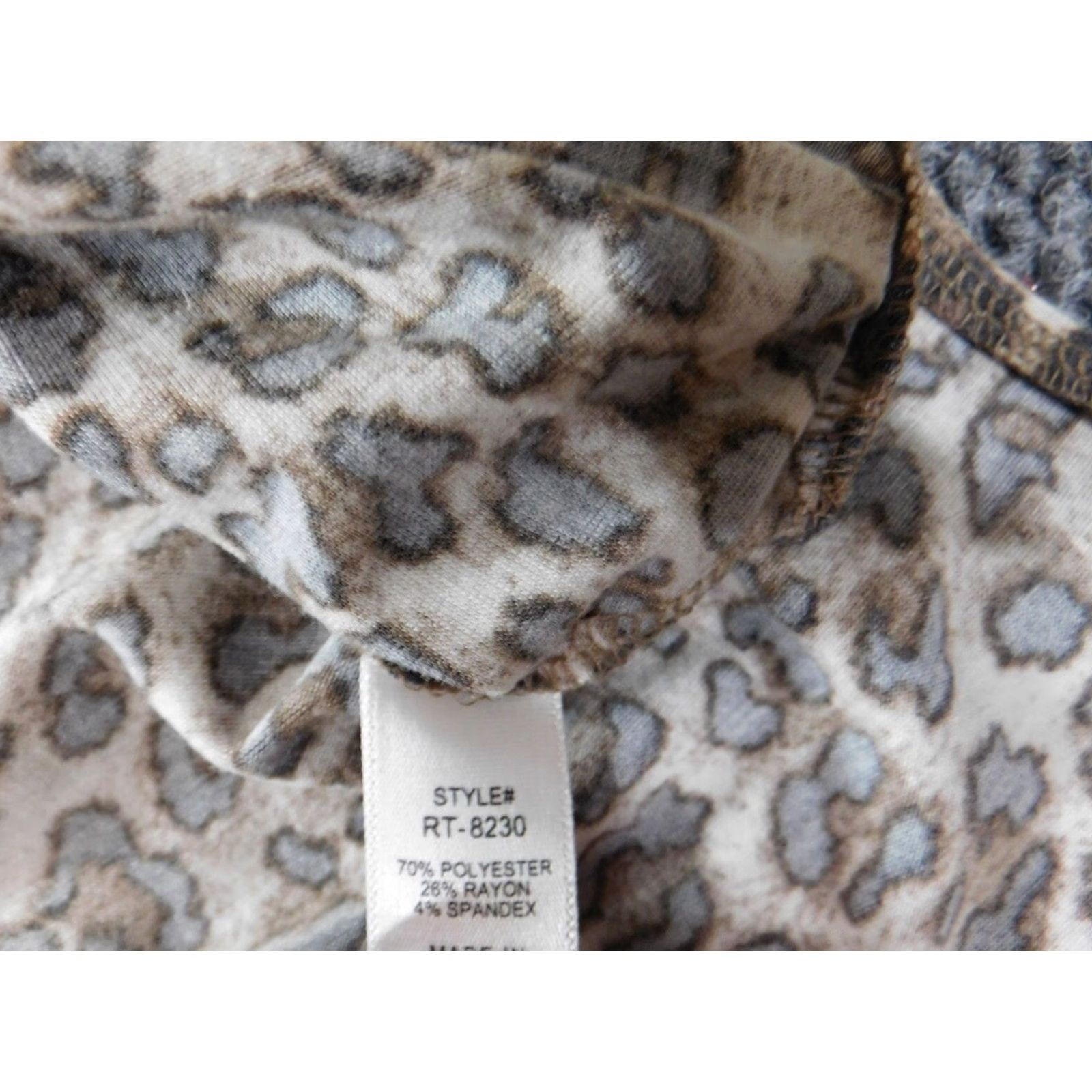 Vintage Zenana Womens Blouse S Brown Casual Short Sleeve Pullover Collared Button Polyester Rayon Stretch Classic Size S / US 4 / IT 40 - 6 Thumbnail