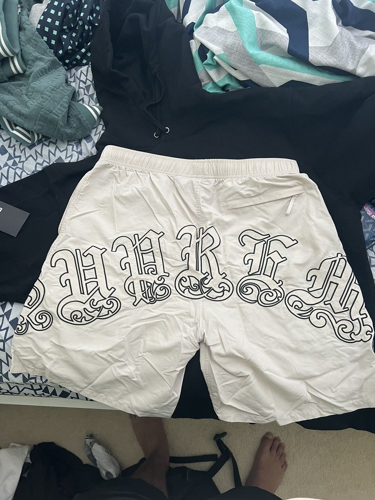 Supreme Supreme Old English Shorts (SS23) Size US 32 / EU 48 - 4 Thumbnail