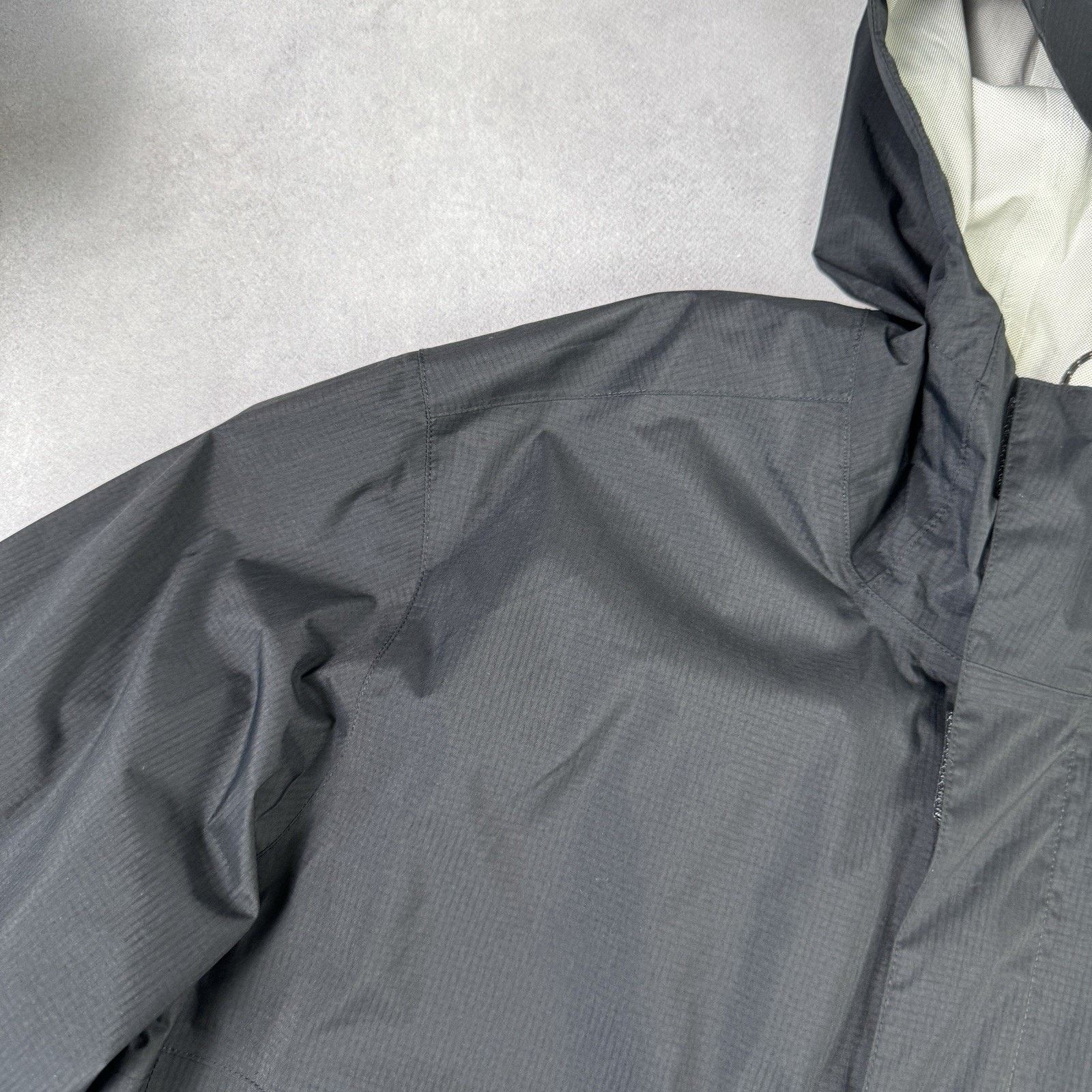 Vintage Rei Coop Men Jacket Hydrowall 2.5L Black Size L Men Size US L / EU 52-54 / 3 - 7 Thumbnail