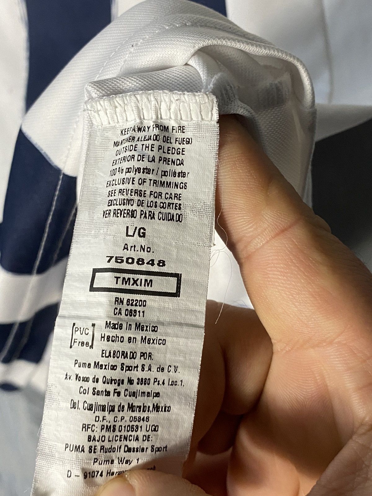 Puma 2016 Vintage Monterrey Puma Soccer Jersey Tecate Size US L / EU 52-54 / 3 - 4 Thumbnail
