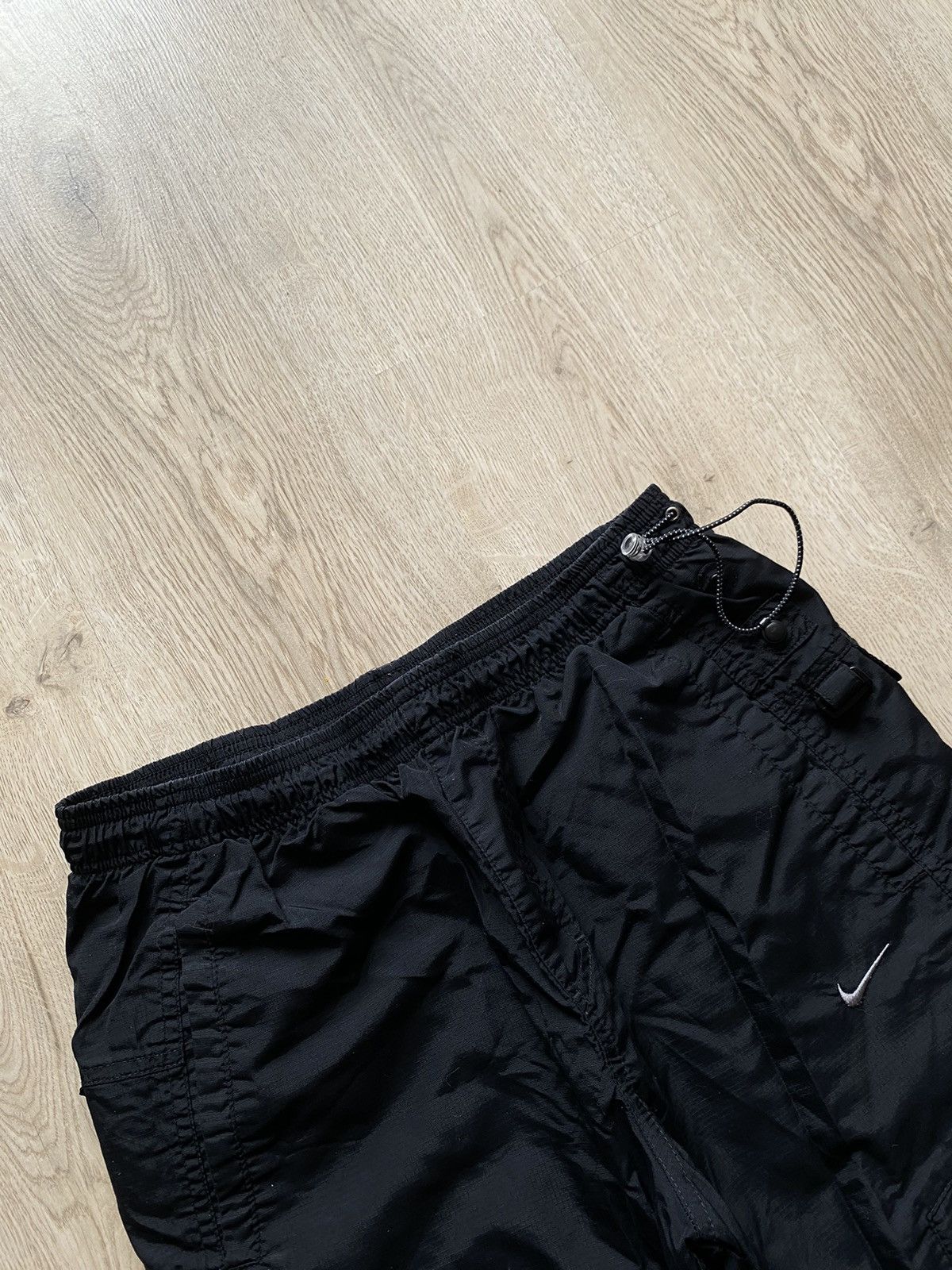 Japanese Brand × Nike × Vintage Nike Vintage Nylon Drill Pants mini swoosh Baggy Japanese Size US 32 / EU 48 - 5 Thumbnail
