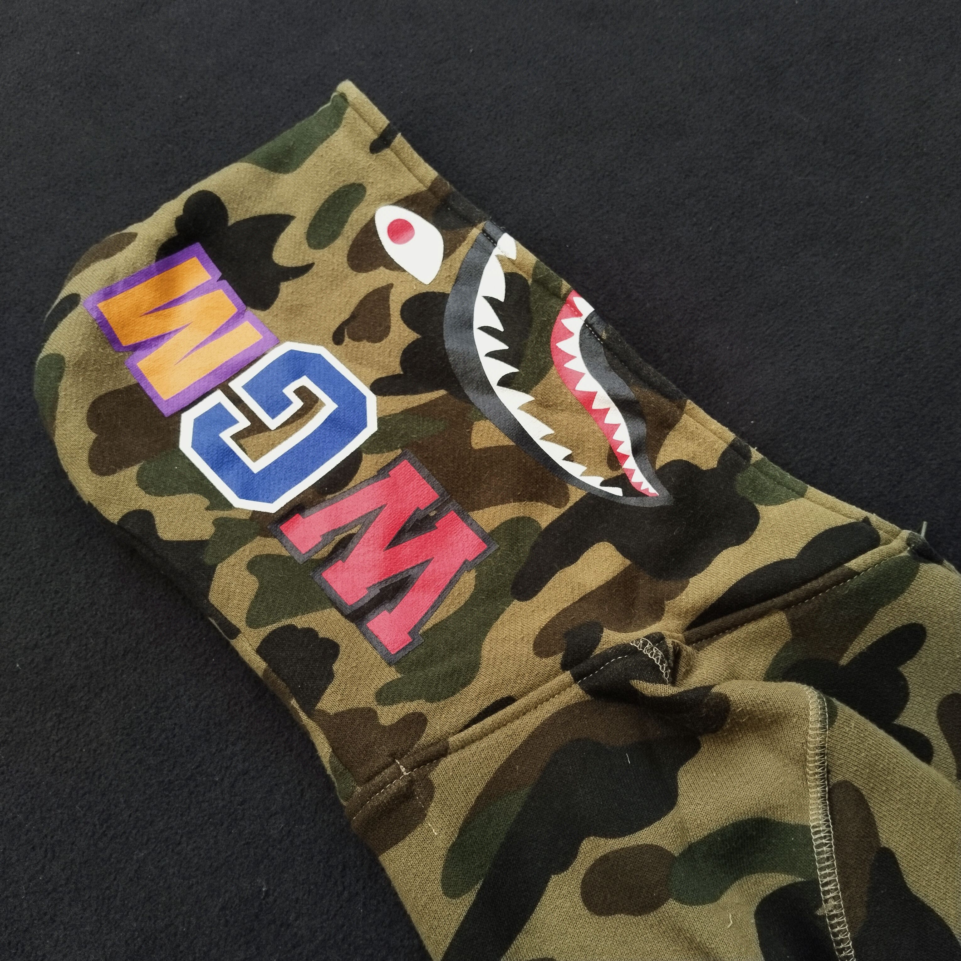 Bape Bape Kids Shark Camo Zip Hoodie Size ONE SIZE - 3 Thumbnail