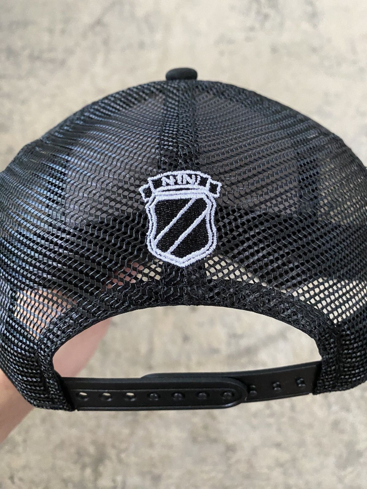 New Era × Number (N)ine Number (N)ine x New Era SOVC Trucker Cap White/Black Size ONE SIZE - 5 Thumbnail