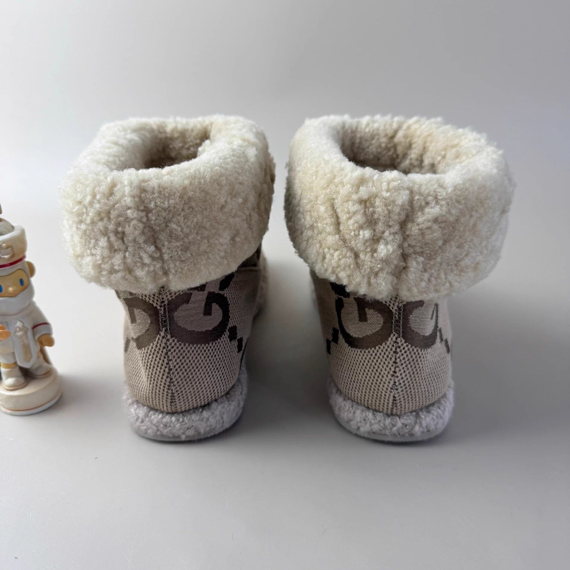 Gucci GUCCI Double G All Over Shearling Short Boots 99 New 35.5 Size US 4.5 / IT 34.5 - 3 Thumbnail