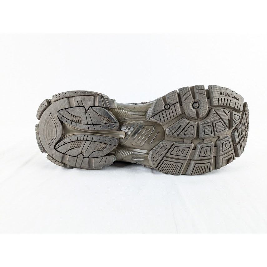 Balenciaga o1rshd1 Monocolor Graffiti Mesh Runner in Dark Taupe/Black Size US 12 / EU 45 - 4 Thumbnail