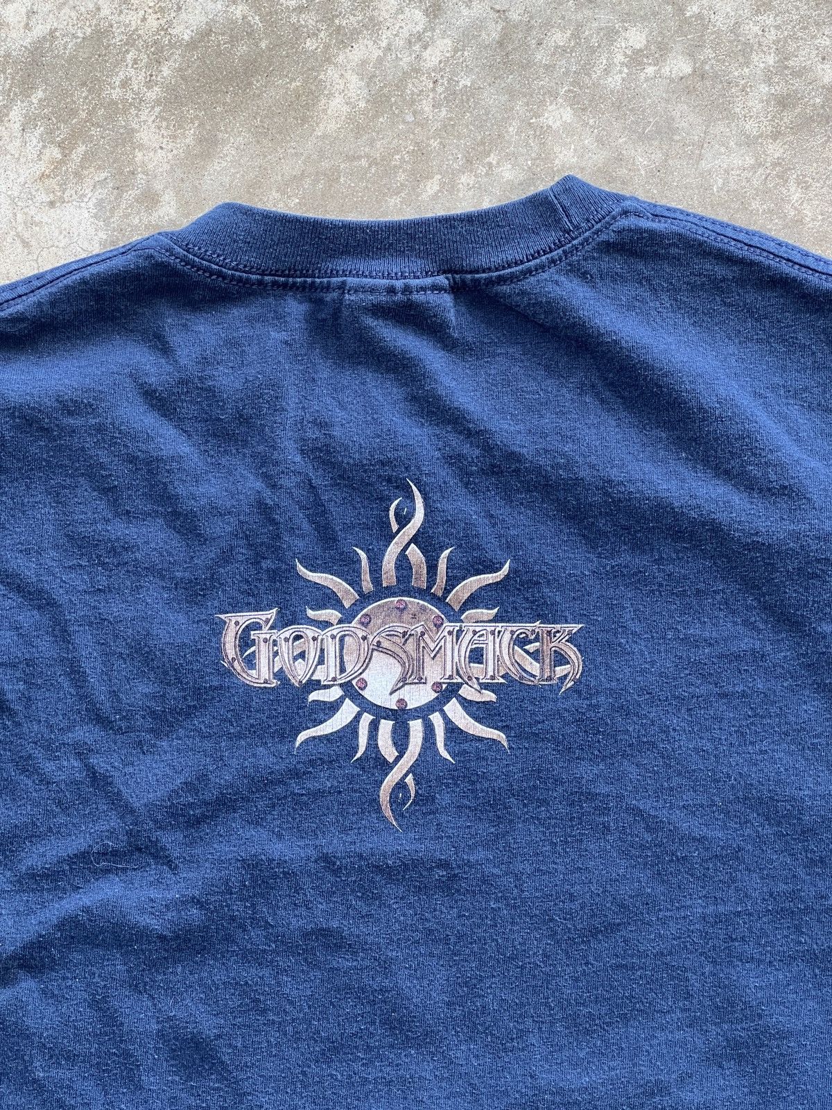 Band Tees Vintage Y2K 2000s Godsmack Band Tee Large Size US L / EU 52-54 / 3 - 5 Thumbnail