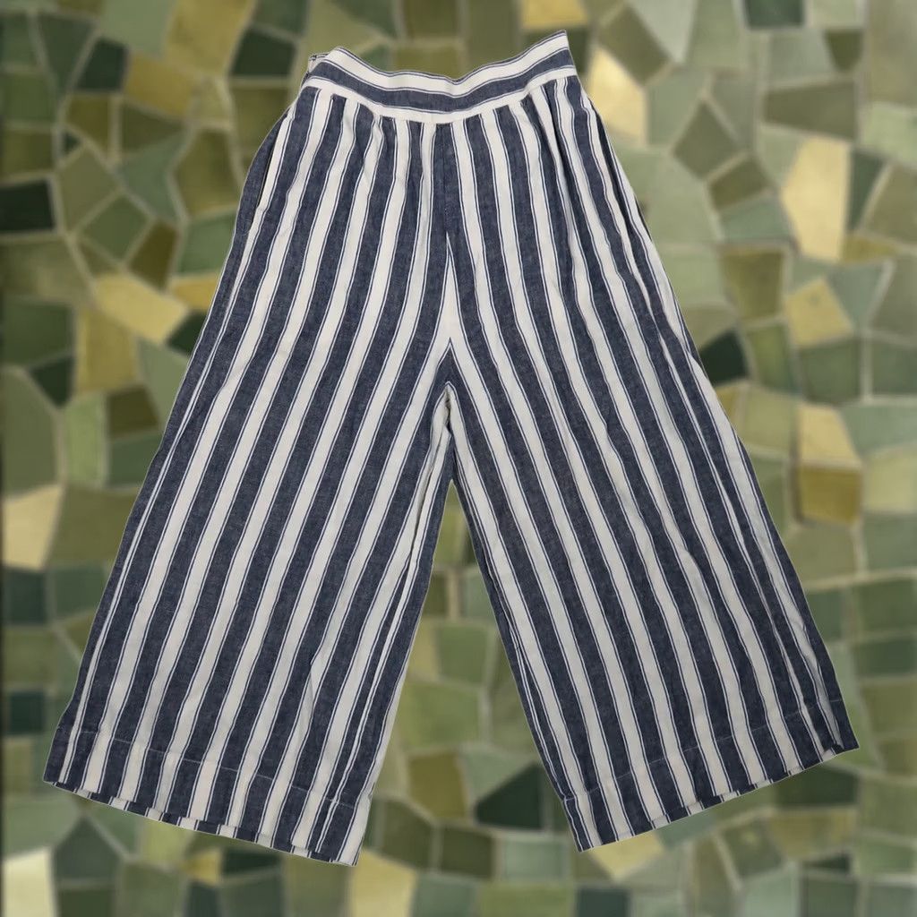 Madewell Madewell Navy Blue and Cream Stripe Wide Leg Crop Culotte Pants S Women's Casual Cotton Linen Striped Pockets Elastic Back Waist 19in Inseam Size 28" / US 6 / IT 42 - 1 Thumbnail