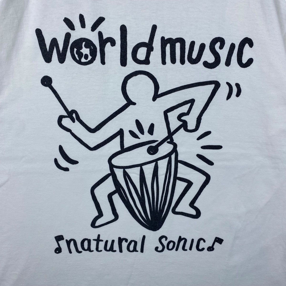 Keith Haring × Vintage Vintage 90's WORLD MUSIC Natural Sonic Keith Haring Graphic Size US M / EU 48-50 / 2 - 2 Thumbnail