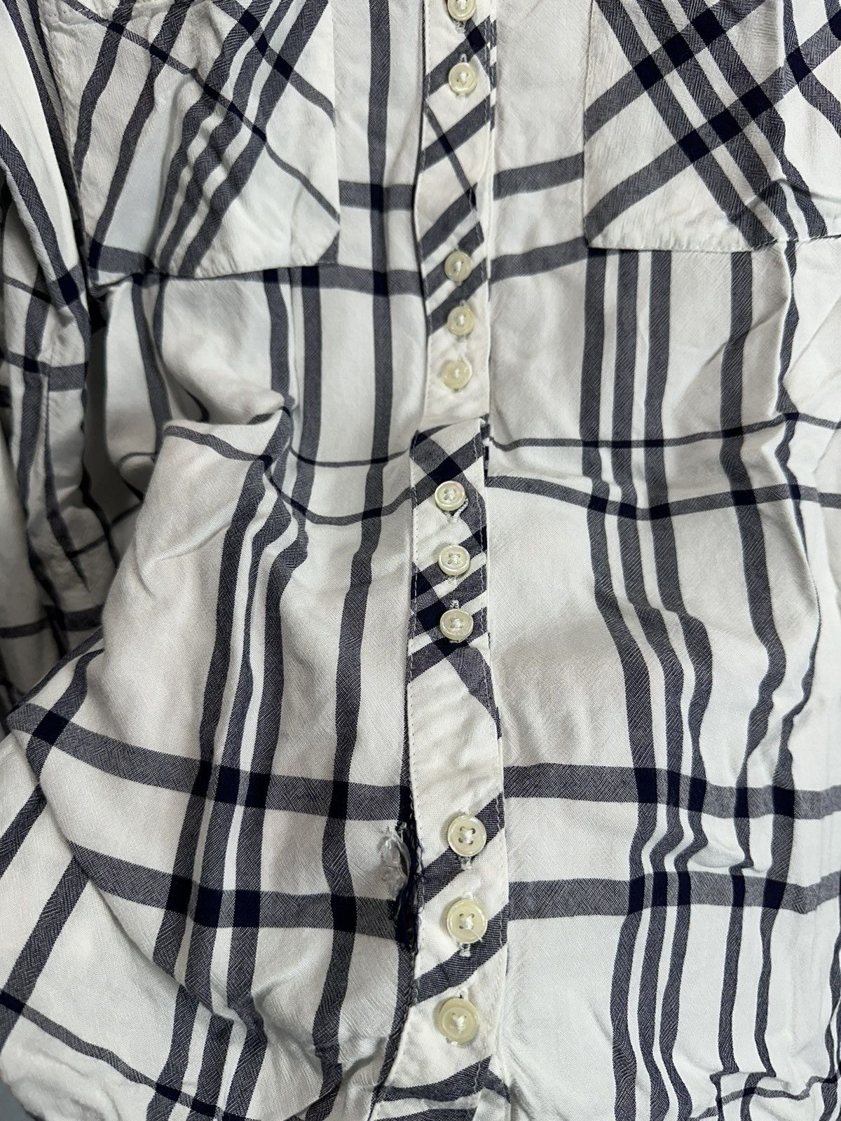 Burberry Vintage Burberry Shirt Multi Button Size US M / EU 48-50 / 2 - 4 Thumbnail
