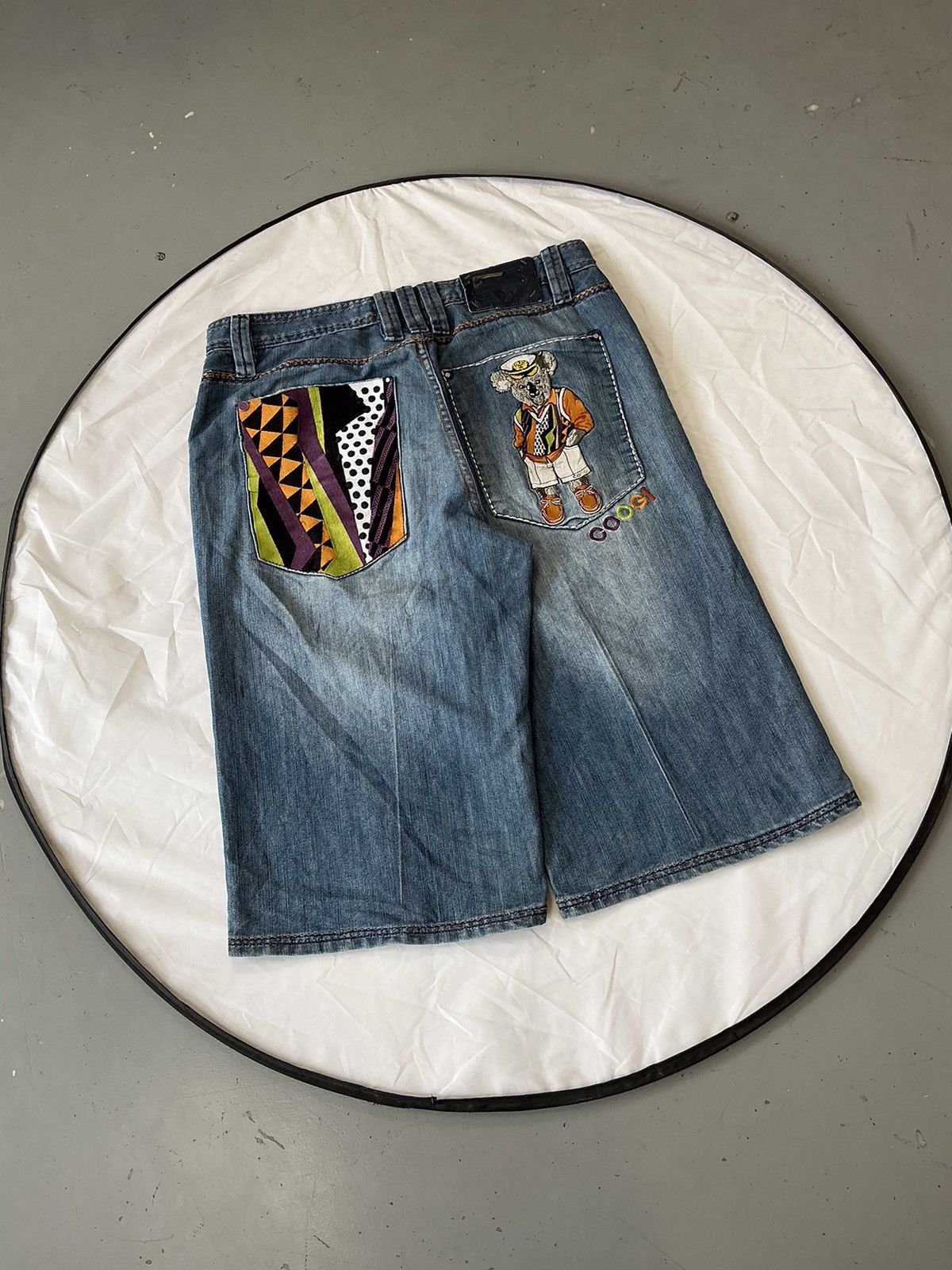 Coogi × Vintage Vintage Coogi crazy 🐨 embroidered denim jort Size US 38 / EU 54 - 6 Thumbnail