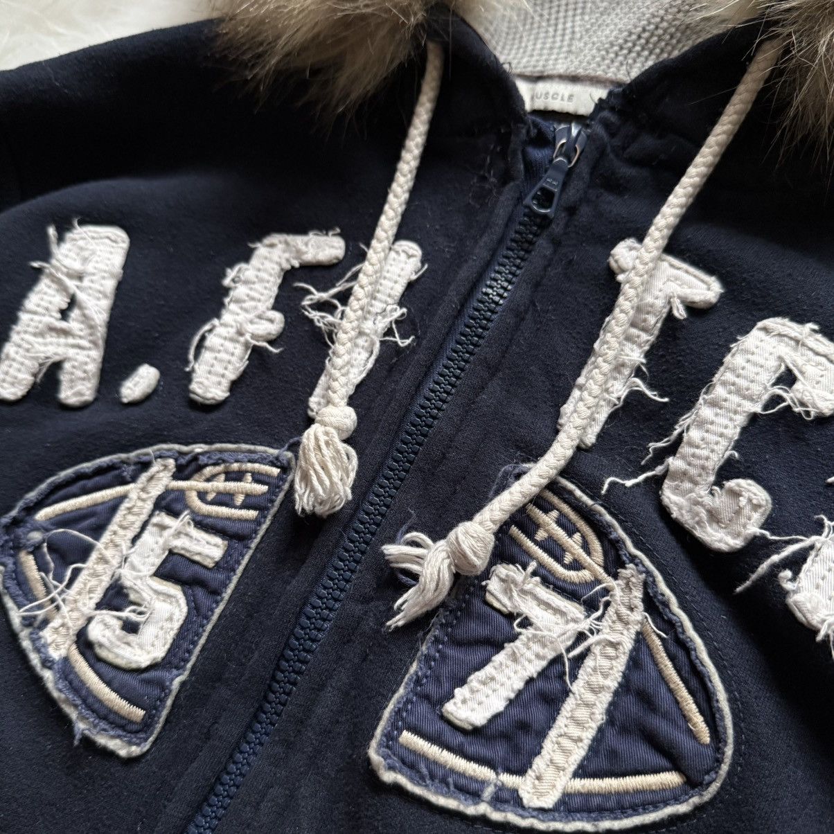 Abercrombie & Fitch 📌 Crazy Distress Abercrombie & Fitch Y2K Faux Fur Zip-Hoodie Size US L / EU 52-54 / 3 - 6 Thumbnail