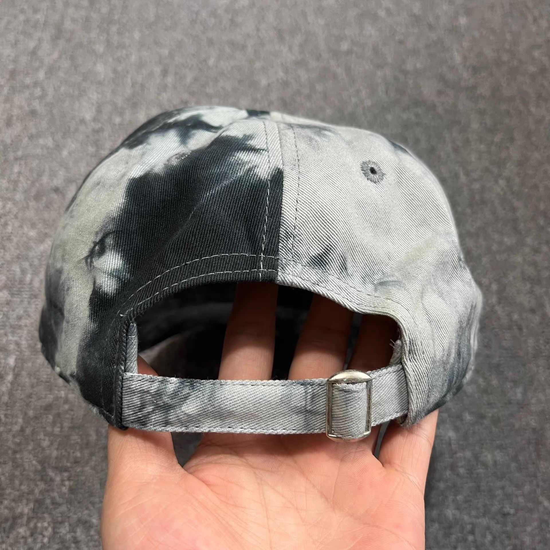 Cross Colours Cross Embroidered Tie-DyeCurved Brim Baseball Cap Visor Q7 Size ONE SIZE - 5 Thumbnail