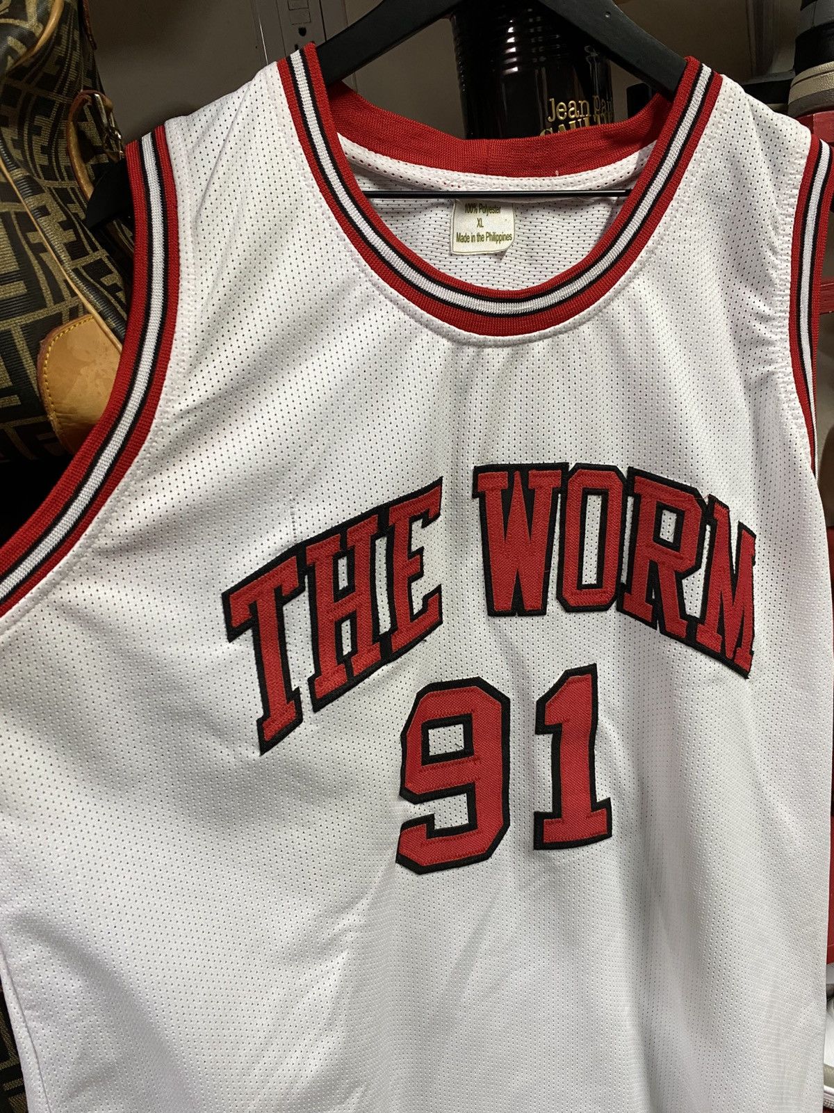 Vintage Vintage Bulls Rare Dennis Rodman White Jersey Large Size US L / EU 52-54 / 3 - 3 Thumbnail