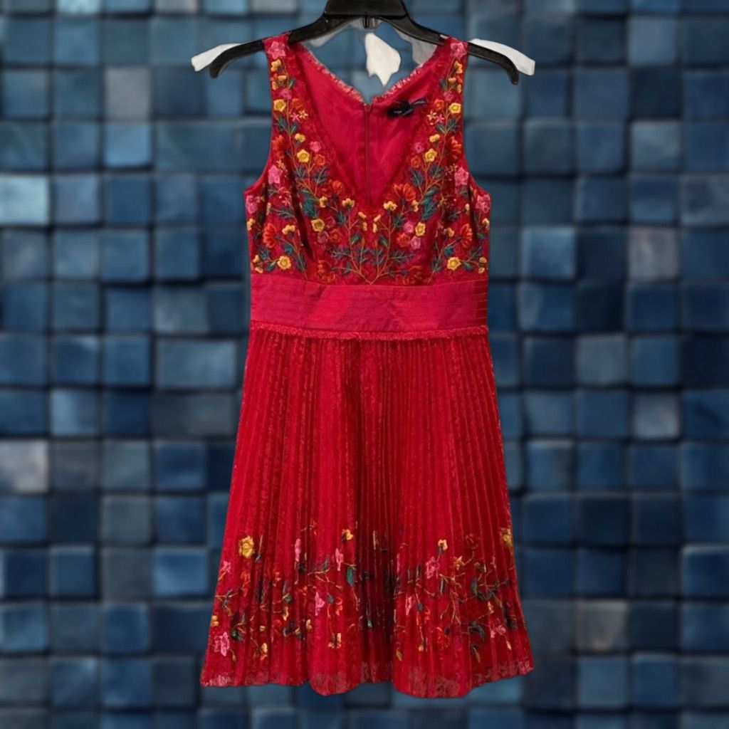 French Connection VINTAGE NEW NWT Womens French Connection Pink Floral Sleeveless Fit & Flare Dress XS Size XS / US 0-2 / IT 36-38 - 1 Thumbnail