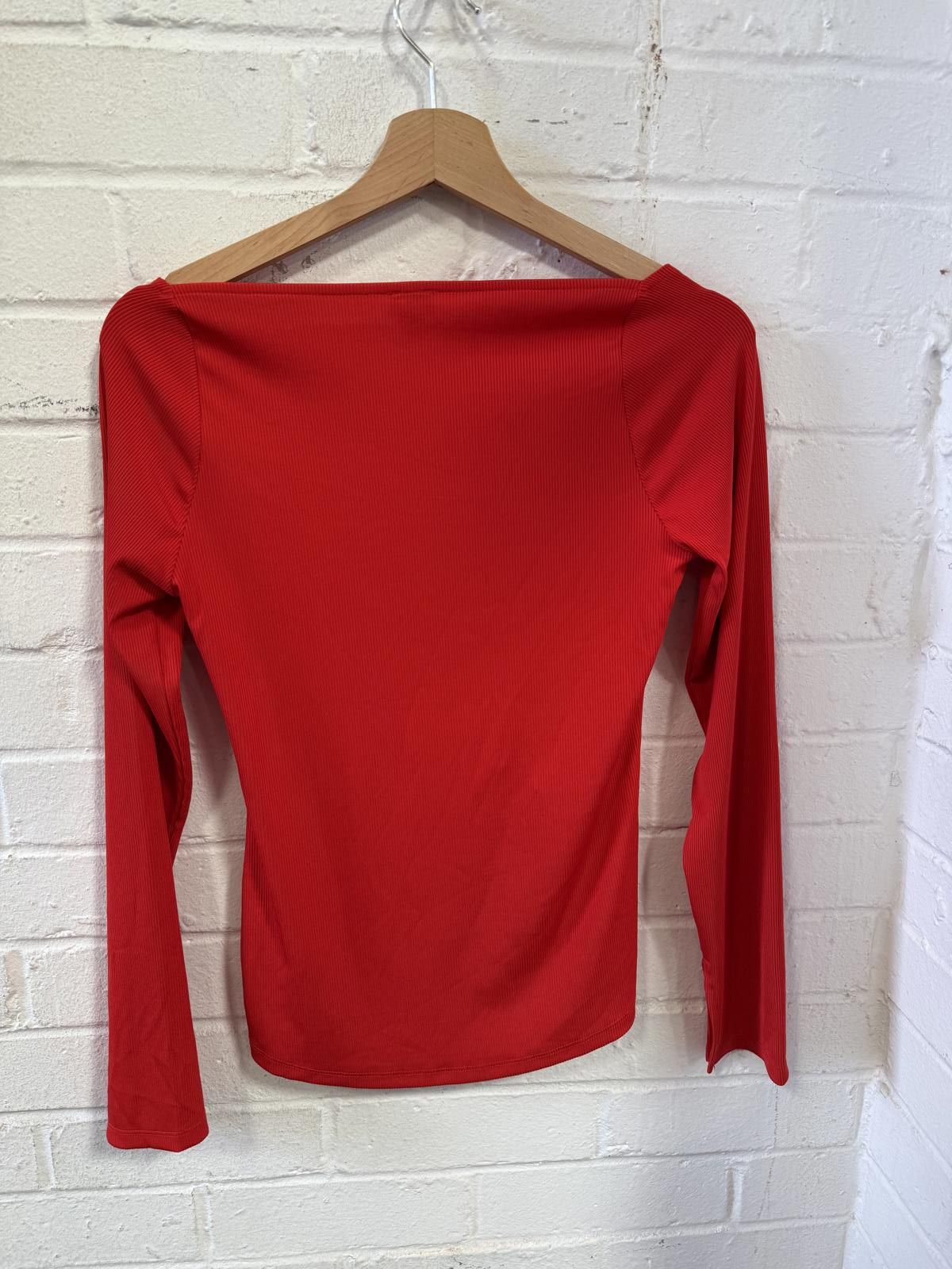 River Island River Island Red Long Sleeve Top Size M / US 6-8 / IT 42-44 - 4 Thumbnail