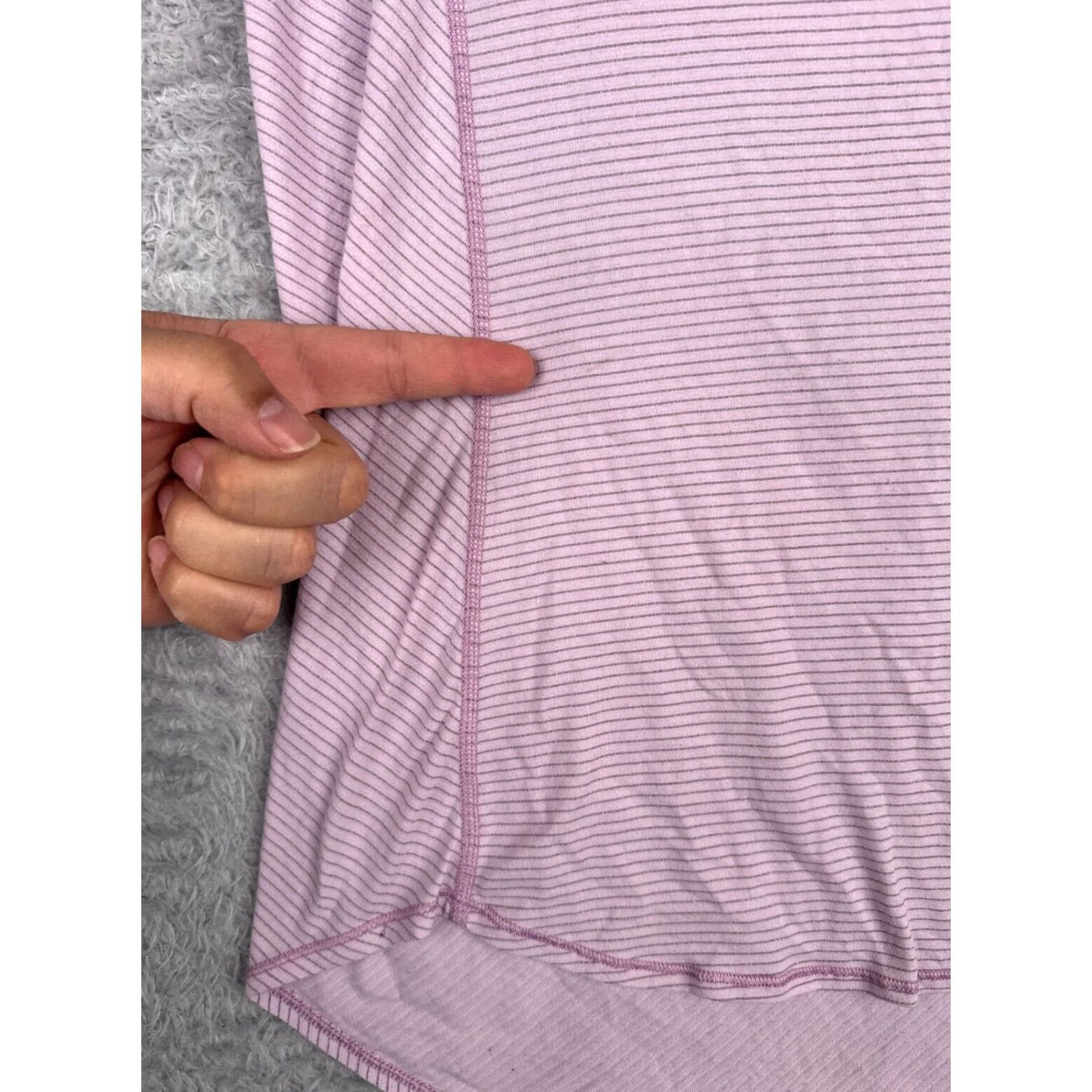 Lululemon Lululemon Shirt Women 6 Pink Wild Tank Bra Seriously Light Luon Yoga Gym W1I80S Size M / US 6-8 / IT 42-44 - 5 Thumbnail