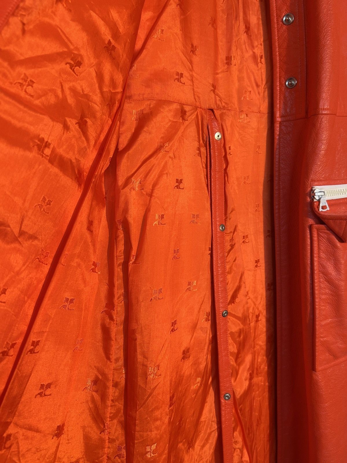 Courreges Courreges Paris Orange Vinyl Trench Coat Size XS / US 0-2 / IT 36-38 - 6 Thumbnail