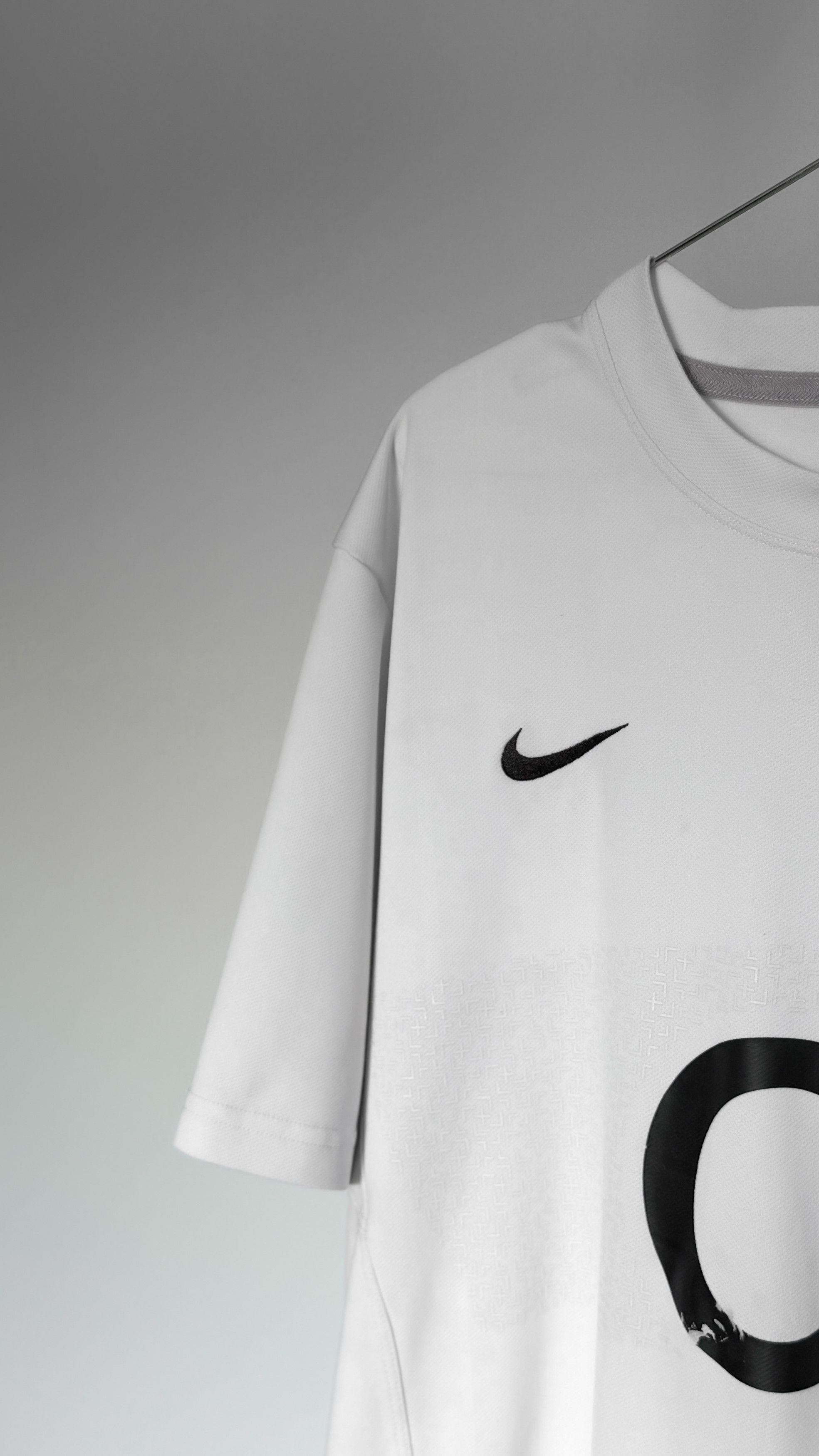 Nike Nike England Rugby Jersey O2 Red Rose Embroidered 2002–05’s Size US L / EU 52-54 / 3 - 3 Thumbnail
