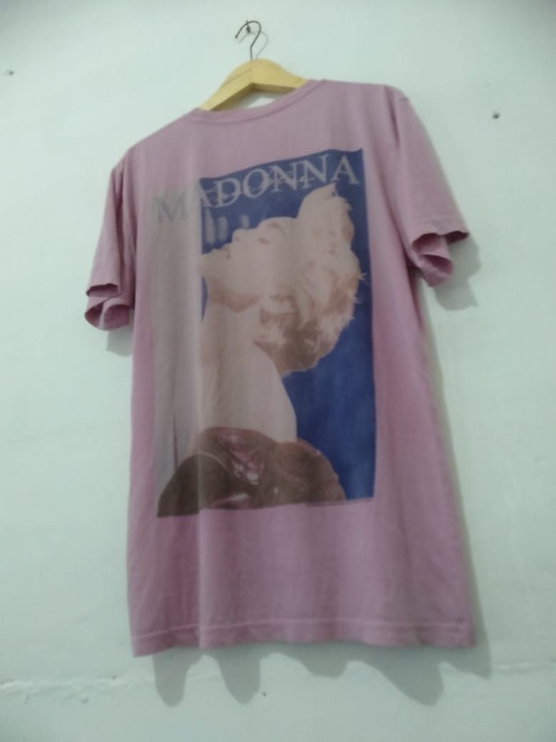 Band Tees × Vintage MADONNA T-SHIRT DIVIDED Size US L / EU 52-54 / 3 - 7 Thumbnail