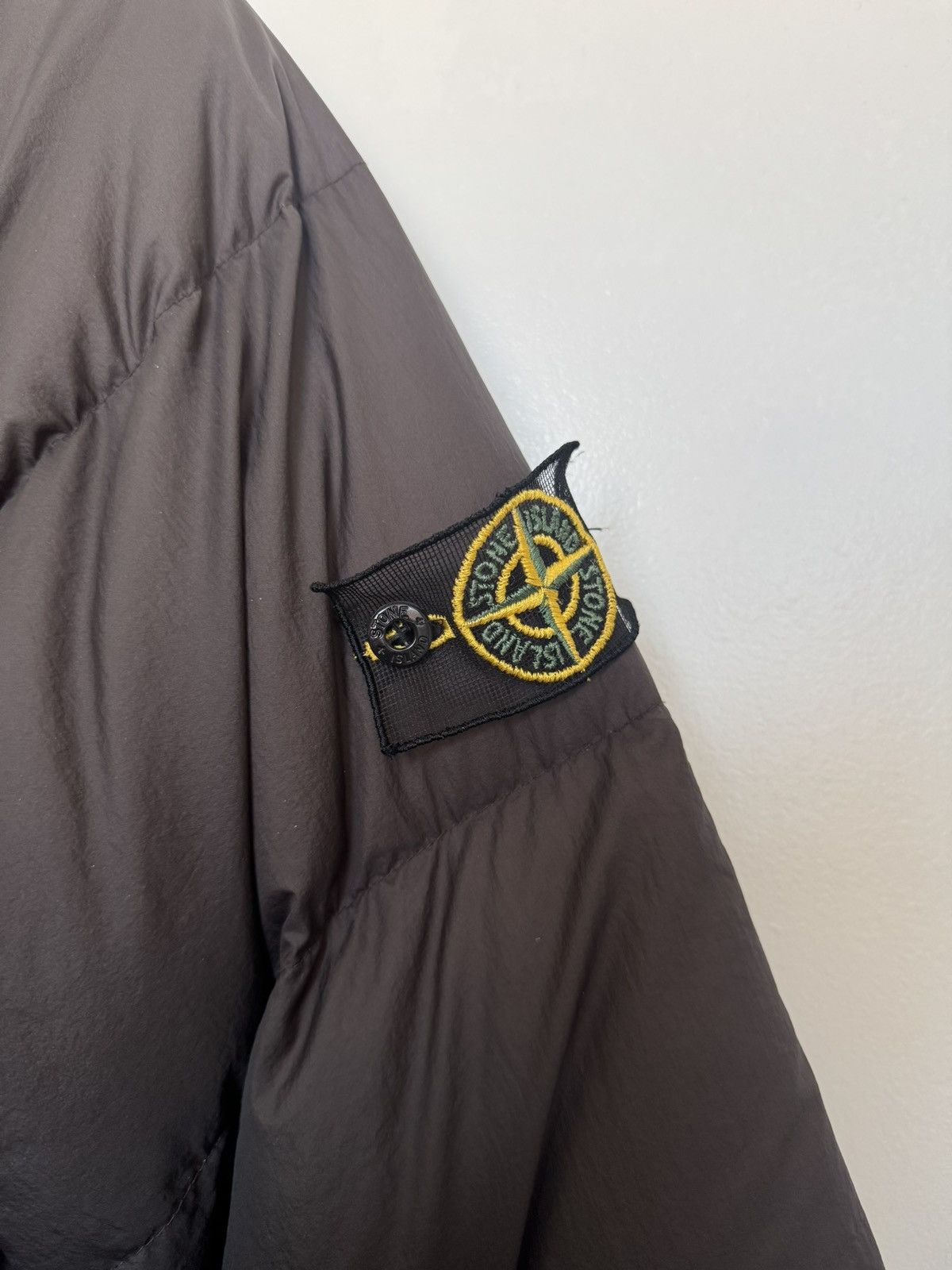 Stone Island Stone Island 2007 Opaque Nylon Tela Down Mesh Badge Puffer Size US M / EU 48-50 / 2 - 4 Thumbnail