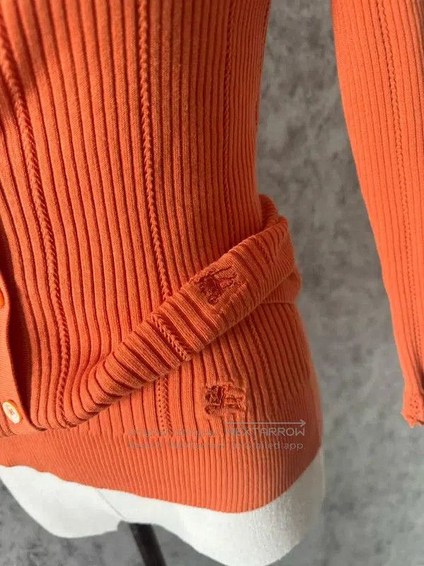 Burberry Burberry Orange Ribbed Long Sleeve Cardigan. Size S / US 4 / IT 40 - 6 Thumbnail