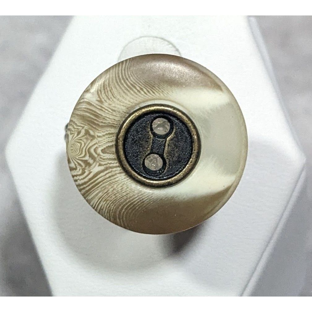 Other Handmade Upcycled Tan Button Ring Size 6 Size ONE SIZE - 1 Thumbnail