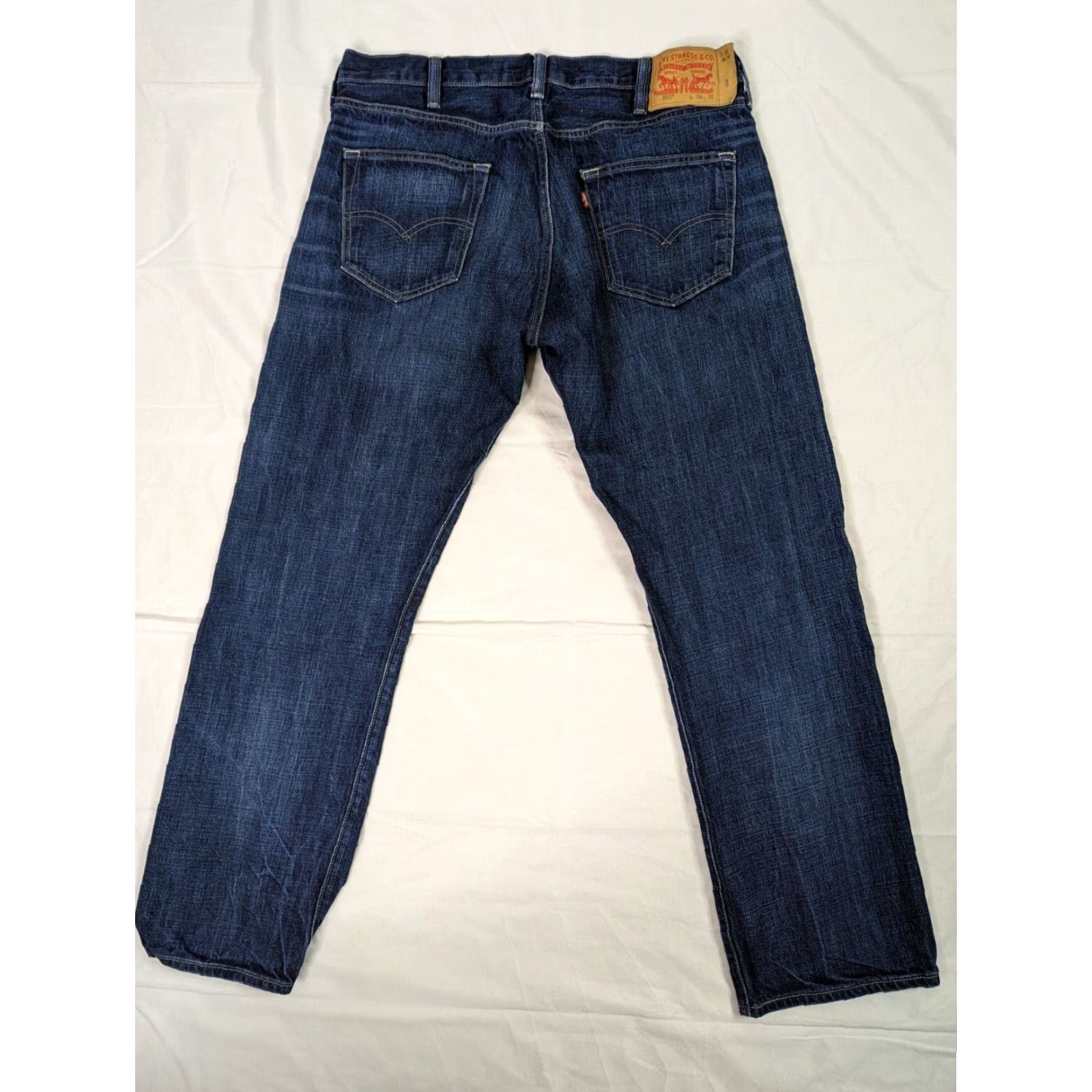 Levi's VINTAGE Levi's 501 Jeans Denim Blue Dark Wash Button Fly 38x32 Men Regular Straight 100% Cotton M5J Size US 38 / EU 54 - 2 Thumbnail