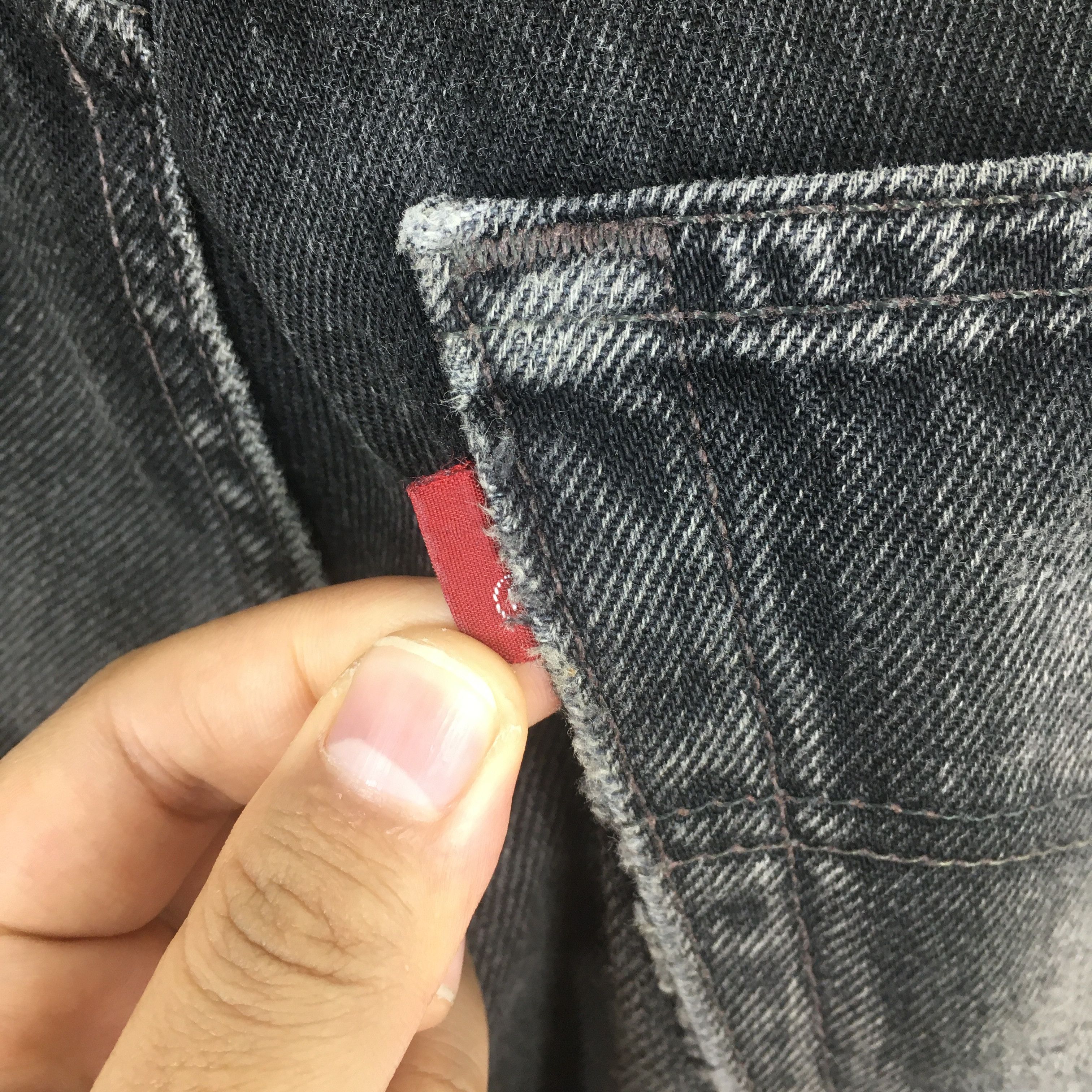 Levi's Size 29x29.5 Vintage 90s Levi's 501 Faded Black Jeans S728 Size US 29 - 12 Thumbnail