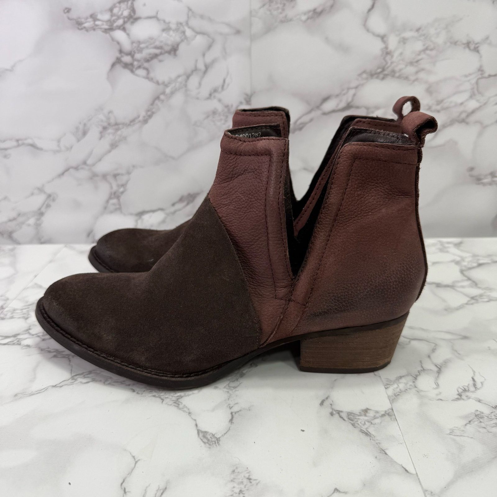 Other Journee Women's Leather Boots sz 8 Cut Out Ankle #M125 Size US 8 / IT 38 - 4 Thumbnail