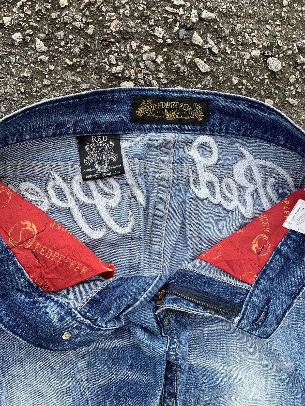 If Six Was Nine × Le Grande Bleu (L.G.B.) RED PEPPER JAPANES FADED & RUSTY PUNK STYLE DISTRESSED DENIM Size US 34 / EU 50 - 13 Thumbnail
