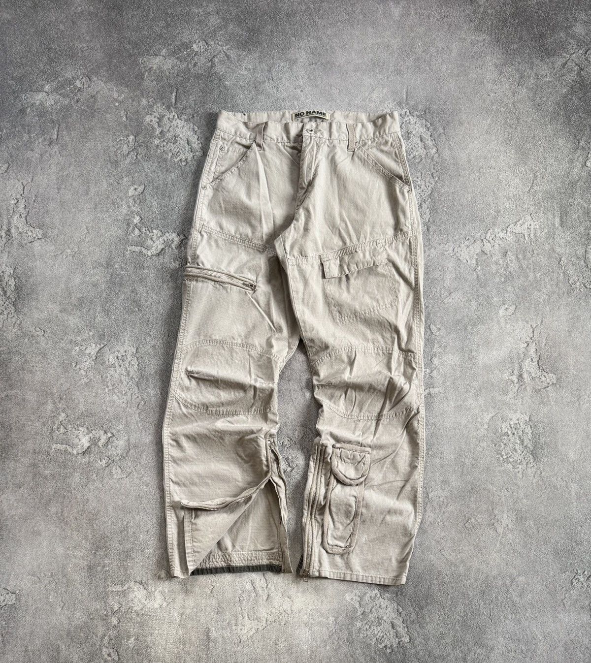 Other 90s Cargo Multipocket Pants 33/32 Chinos Y2K baggy gorpcore Size US 33 - 1 Thumbnail