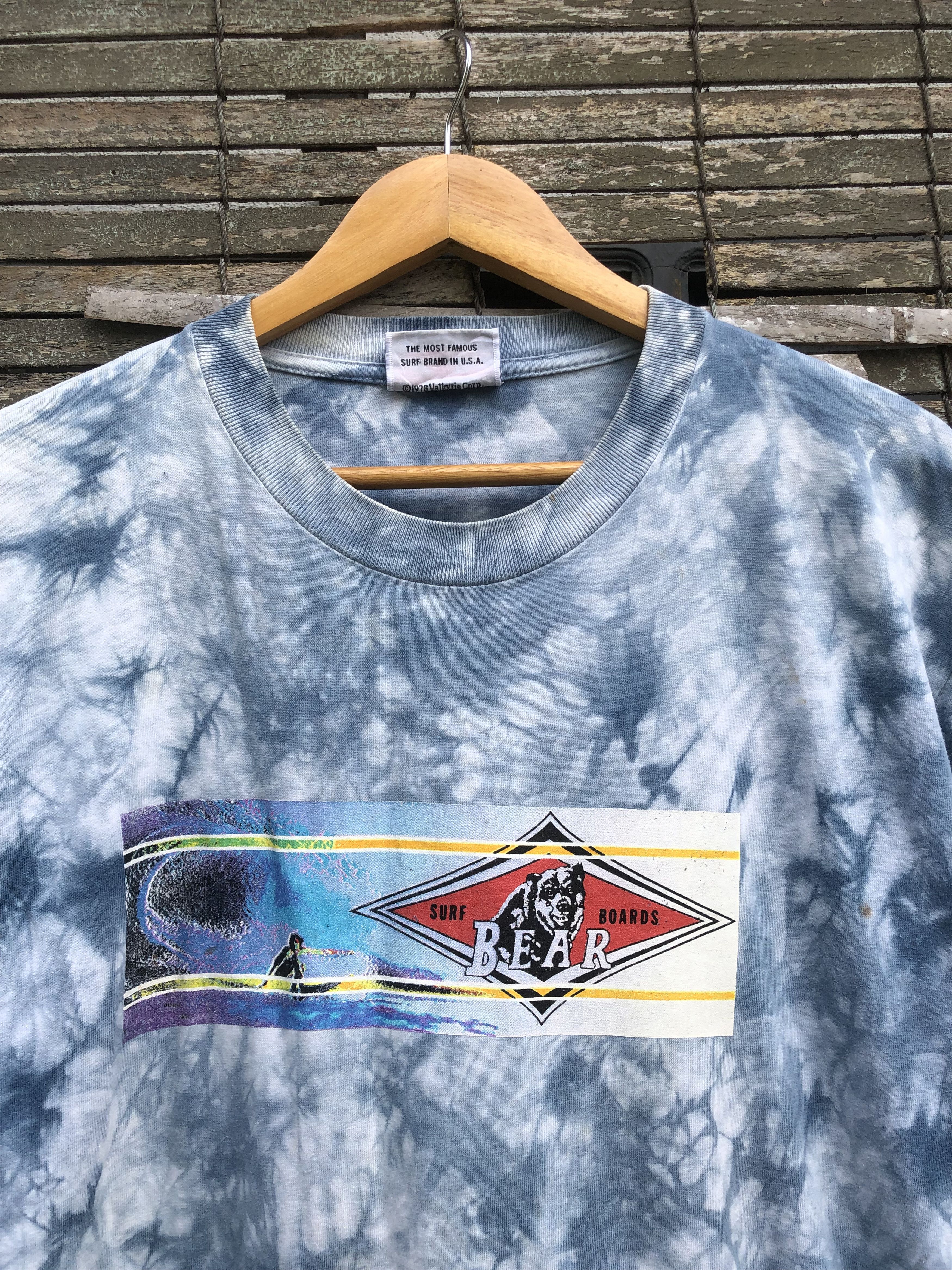 Vintage Vintage Tye Dye Bear Surf Boards Centre Logo Tee Size US L / EU 52-54 / 3 - 2 Thumbnail