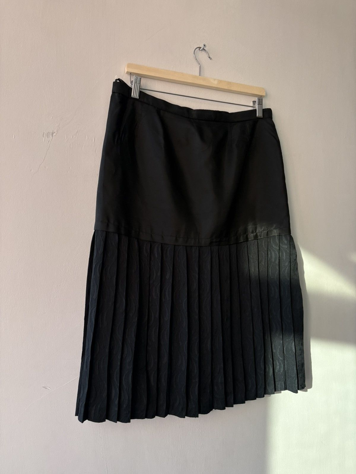 Vintage Vintage parisian skirt Size 28" / US 6 / IT 42 - 8 Thumbnail