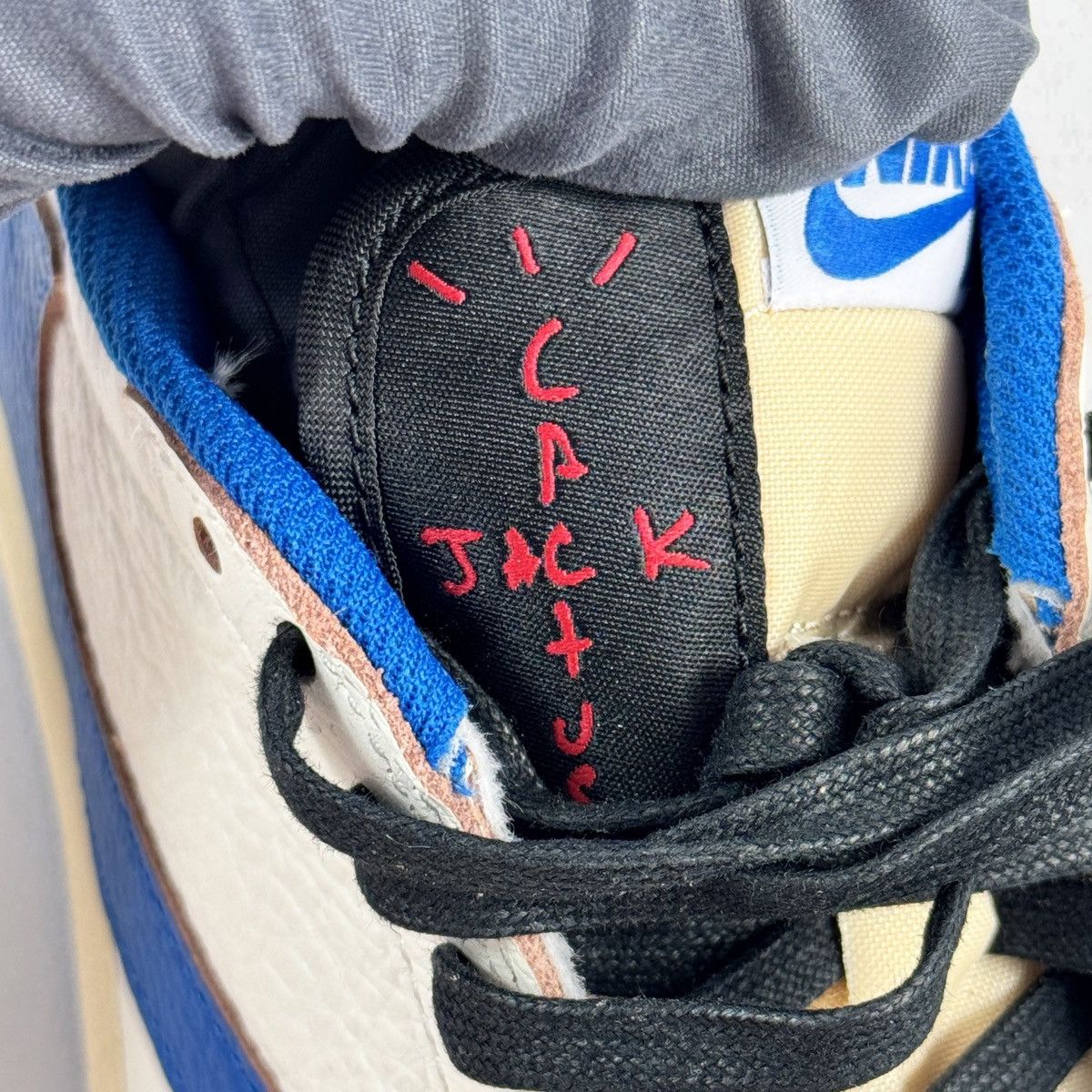 Fragment Design × Nike × Travis Scott JORDAN 1 RETRO LOW OG SP SAIL MILITARY BLUE SNEAKERS Size US 8 / EU 41 - 13 Thumbnail