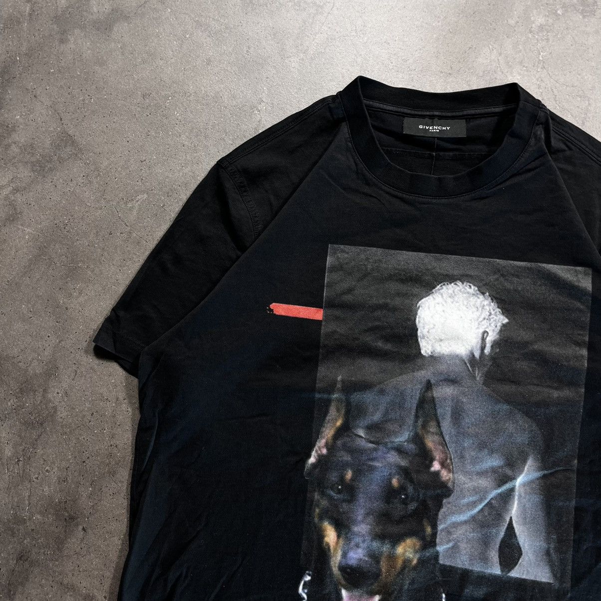 Givenchy Esdeekid Style Givenchy Paris Doberman Big Print Tee Tshirt Size US M / EU 48-50 / 2 - 2 Thumbnail