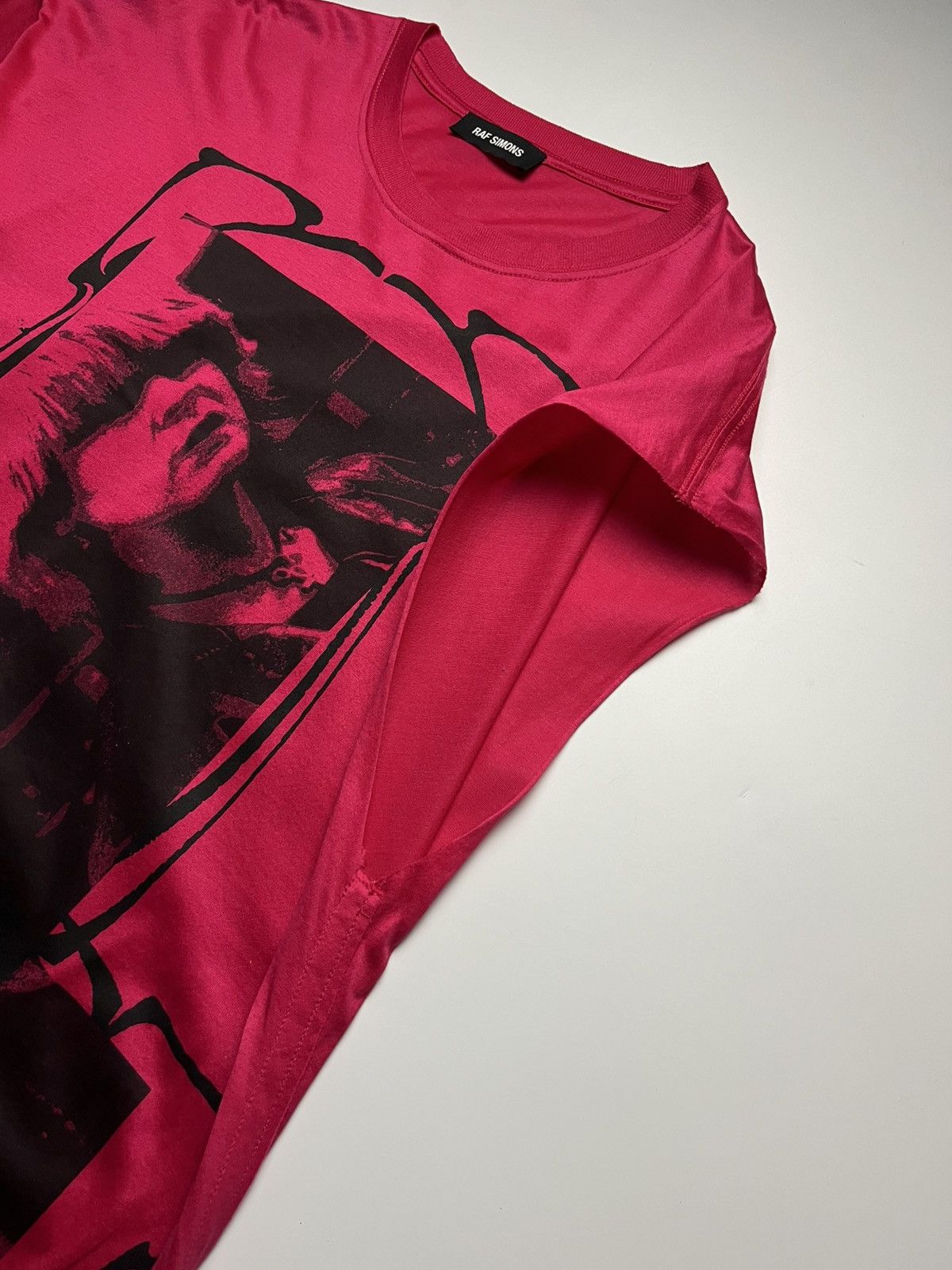 Raf Simons Archive Raf Simons SS19 Displaced Deconstructed Portrait Tee Size US S / EU 44-46 / 1 - 10 Thumbnail