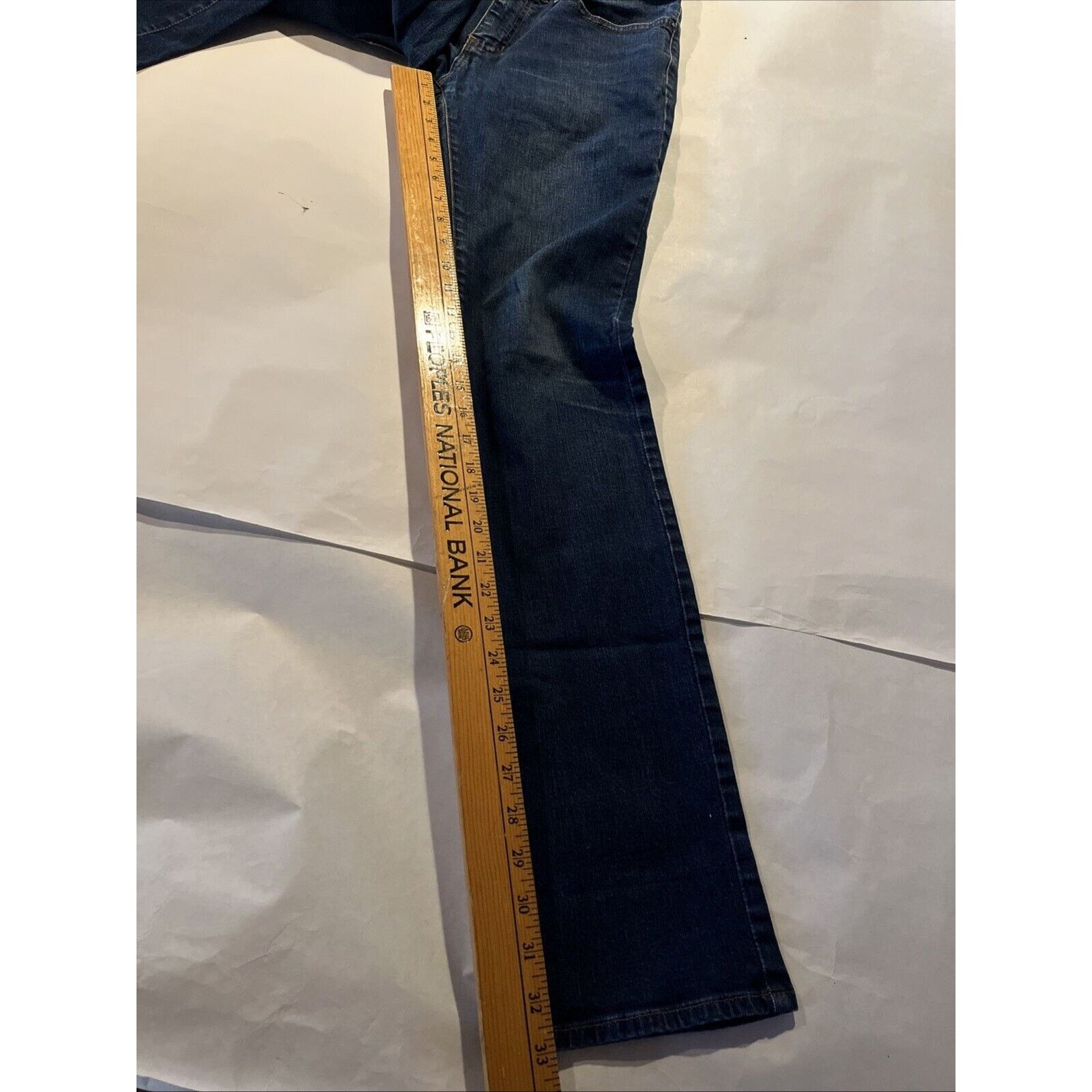Gap Gap Jeans Women’s 30x33 Blue Dark Wash Modern Bootcut Denim Size 30" / US 8 / IT 44 - 7 Thumbnail