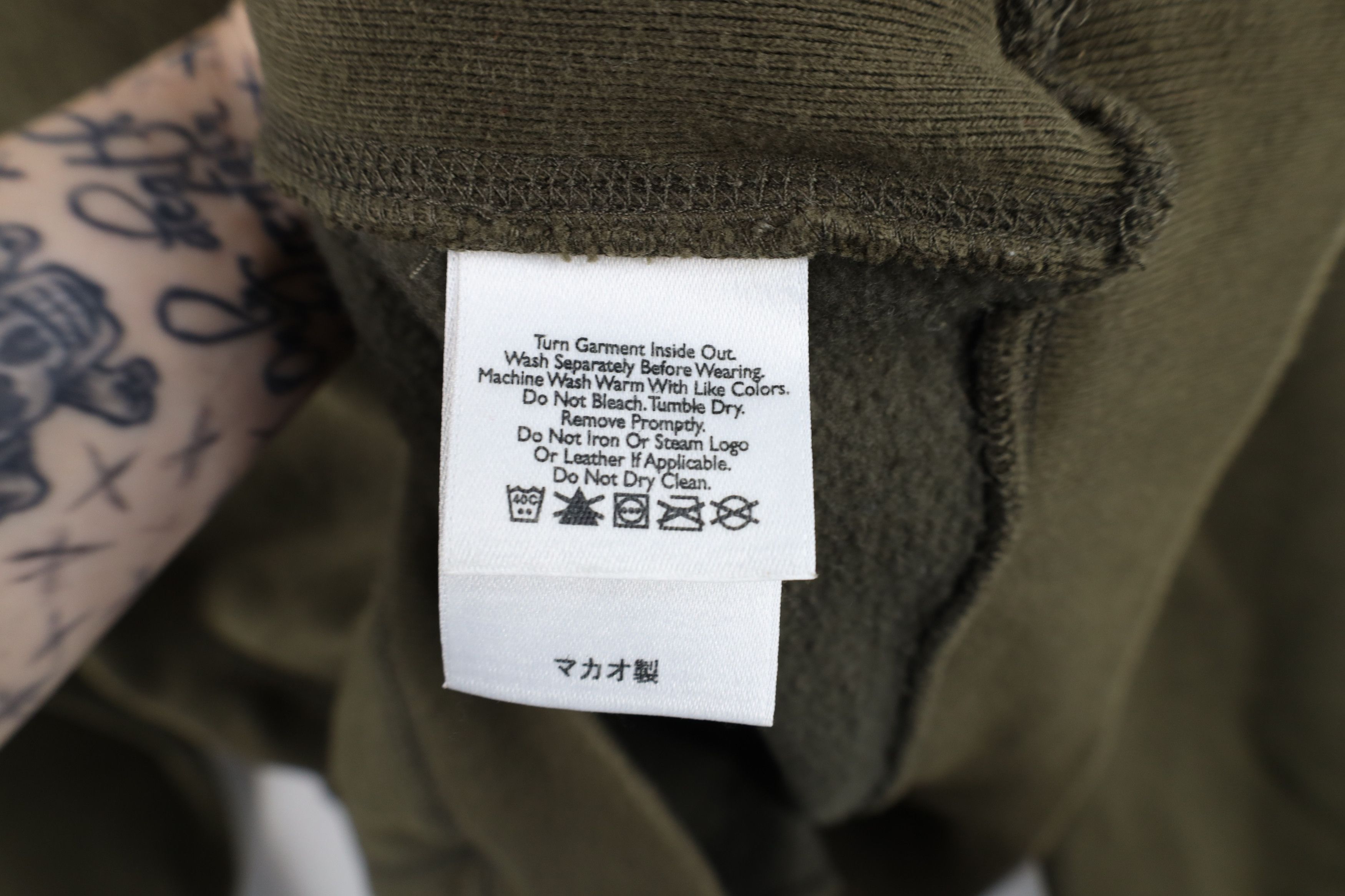 Eddie Bauer Vintage Eddie Bauer Script Heavyweight Hoodie Green Size US L / EU 52-54 / 3 - 12 Thumbnail