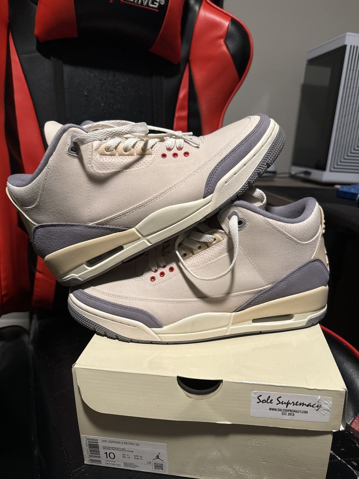 Jordan Brand Air Jordan 3 Retro SE Muslin Size US 10 / EU 43 - 2 Thumbnail