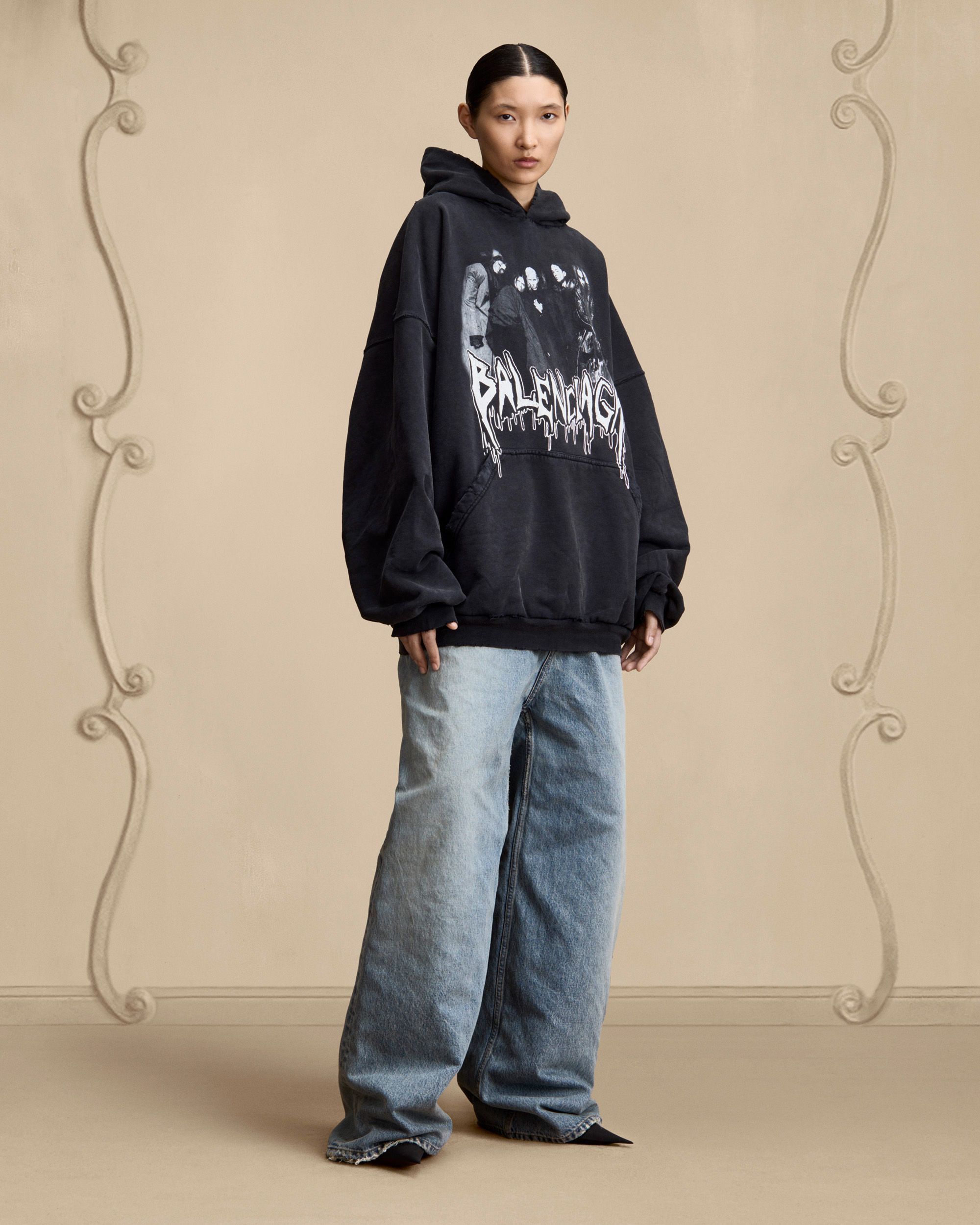 Balenciaga COUTURE THE METALHEADS LARGE FIT HOODIE Size US XXL / EU 58 / 5 - 1 Thumbnail