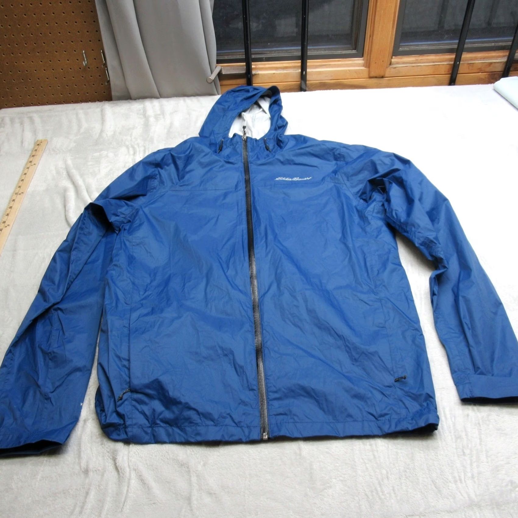 Eddie Bauer Eddie Bauer Mens Jacket Large Tall Blue Hood Light Pack Water Resistant Pockets Size US L / EU 52-54 / 3 - 3 Thumbnail