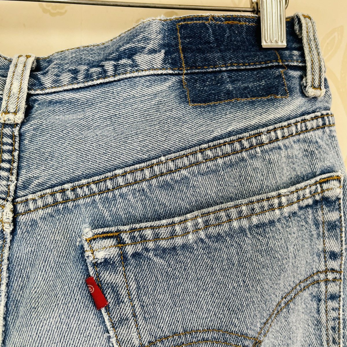 Levi's Vintage Clothing Distressed Levis 501 Vintage Denim Jeans Size US 30 / EU 46 - 11 Thumbnail