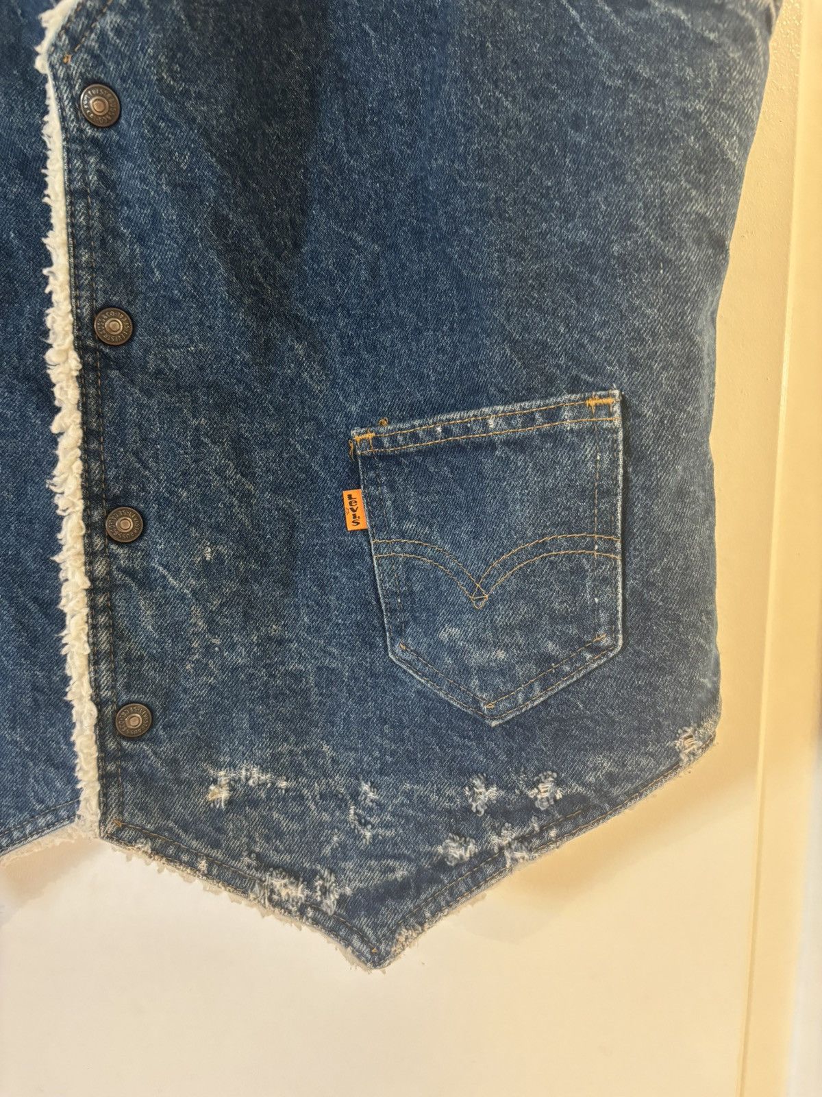 Levi's Levis Denim vest with sherpa lining Size US L / EU 52-54 / 3 - 3 Thumbnail