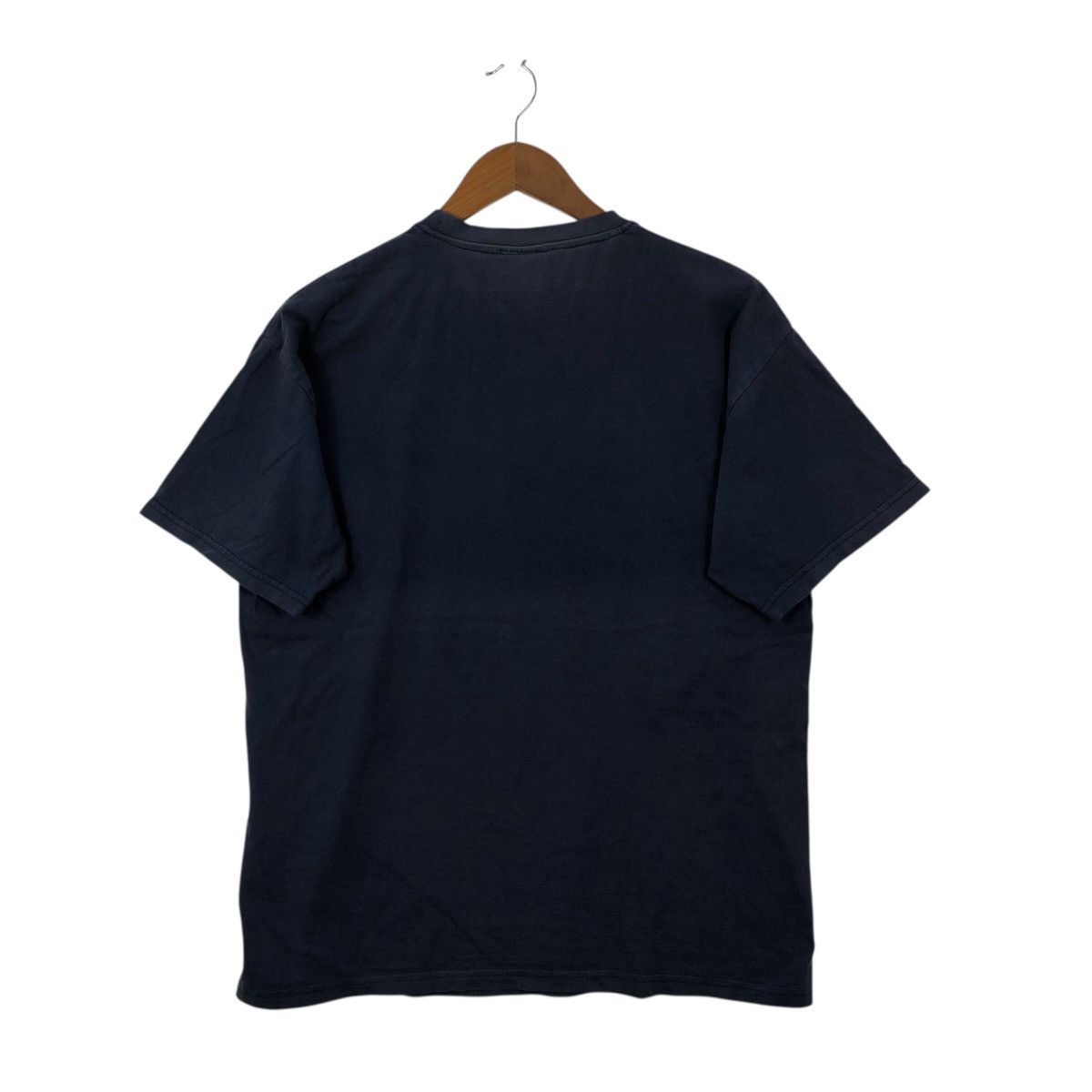 Vintage VTG Les Miserables London Crew Neck T-Shirt Tee Navy Blue Size US L / EU 52-54 / 3 - 4 Thumbnail