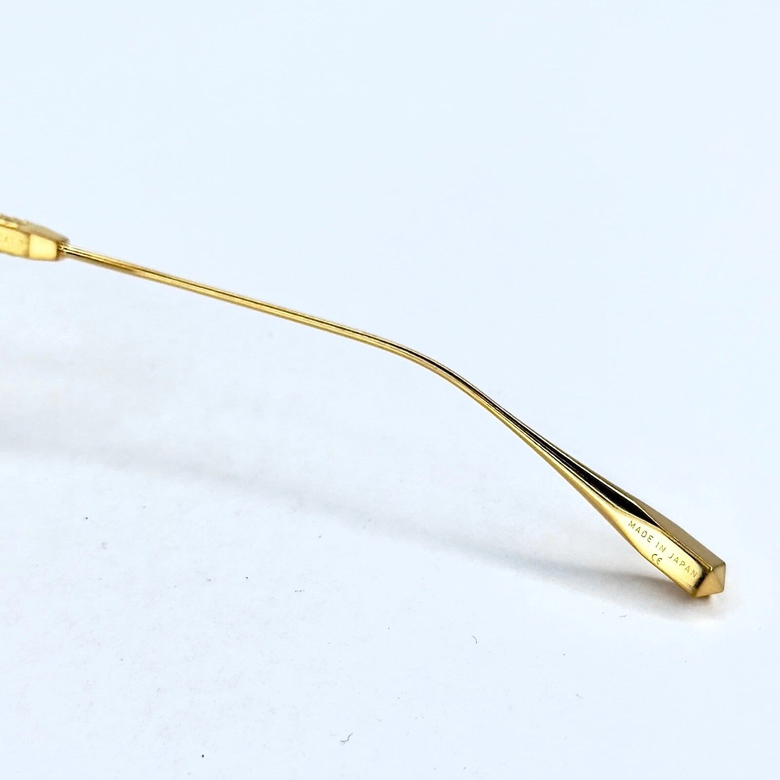 Valentino VALENTINO V HEXAGON VLS115 Gold Titanium VLS 115B Sunglass Size ONE SIZE - 6 Thumbnail