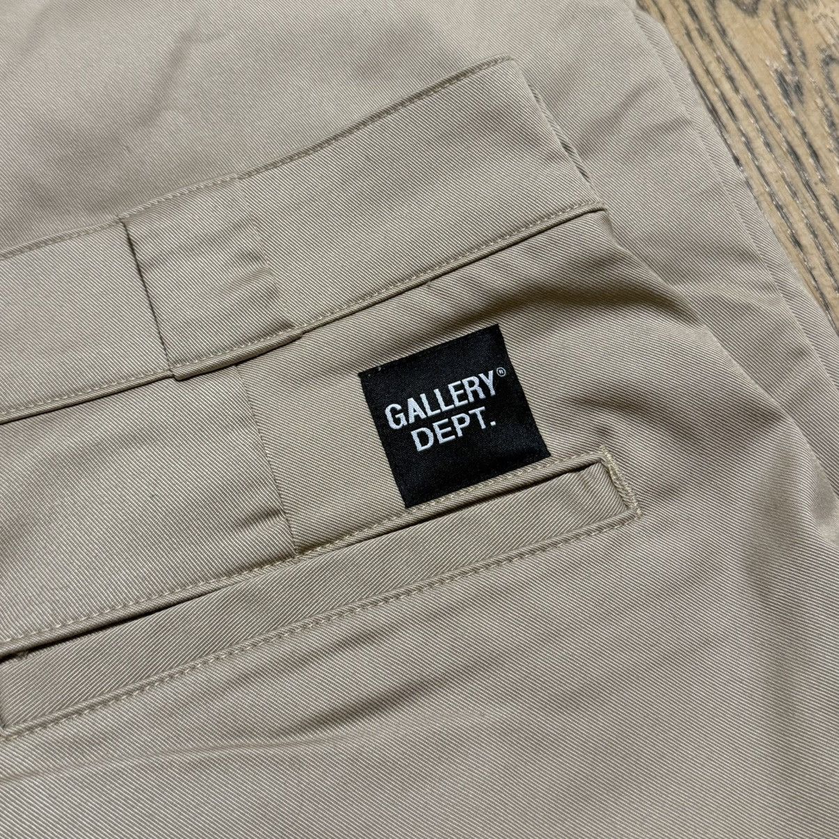 Gallery Dept. Gallery dept chino flare Size US 32 / EU 48 - 3 Thumbnail