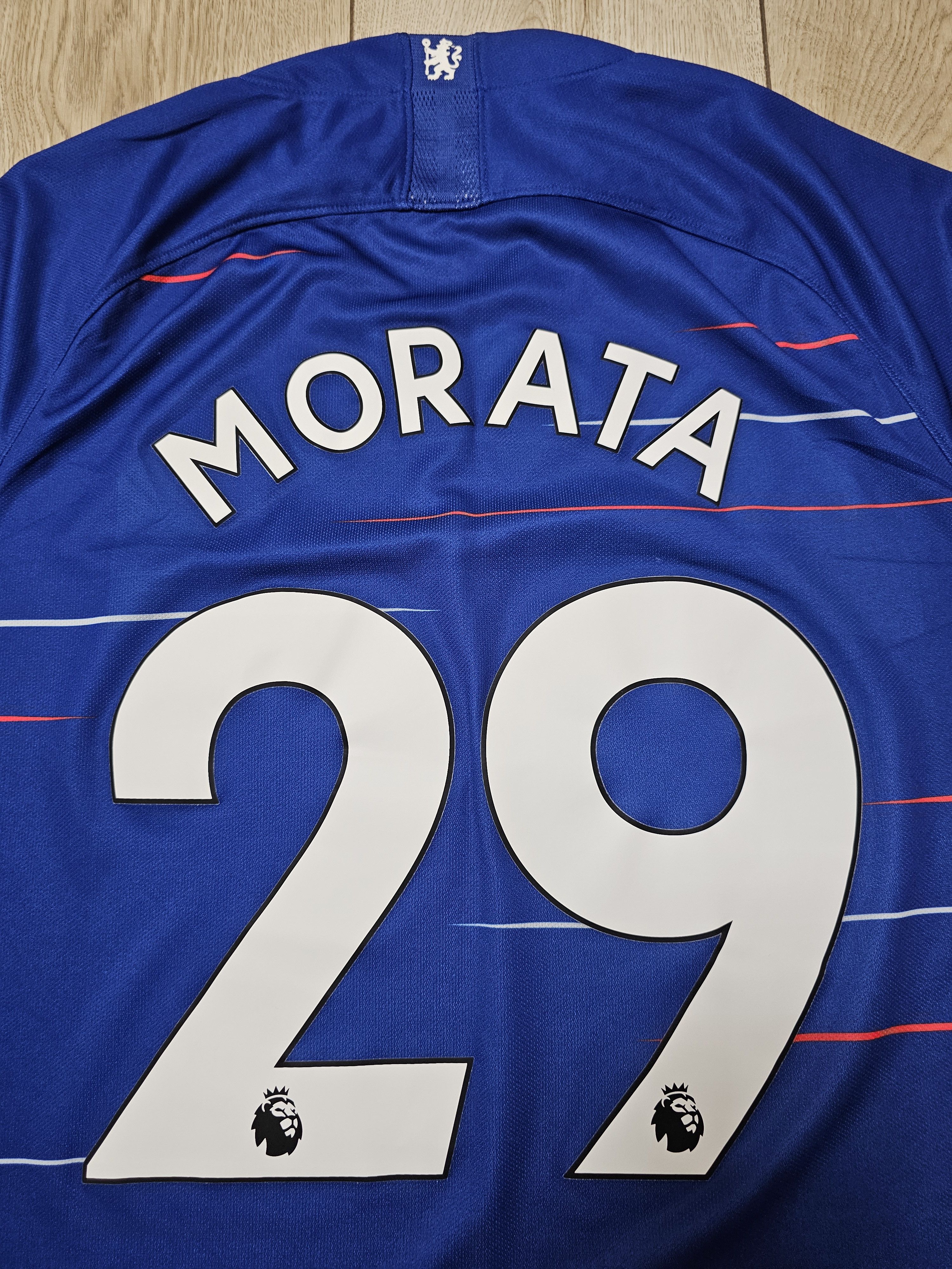 Chelsea Soccer × Nike CHELSEA 2018 2019 HOME MORATA FOOTBALL SHIRT SOCCER JERSEY Size US M / EU 48-50 / 2 - 5 Thumbnail
