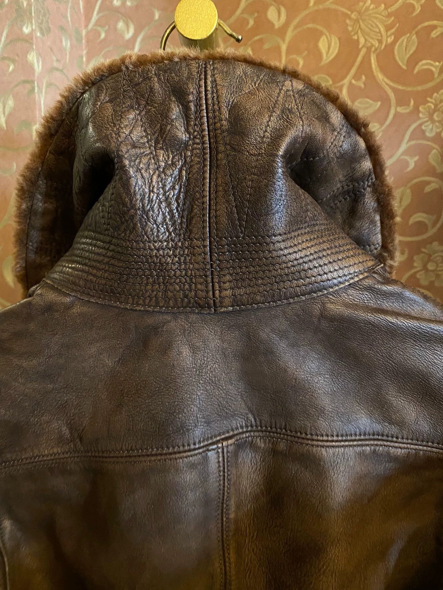 RRL Ralph Lauren RRL Women's Distressed Cowhide Leather Jacket Lamb Fur Size S / US 4 / IT 40 - 5 Thumbnail