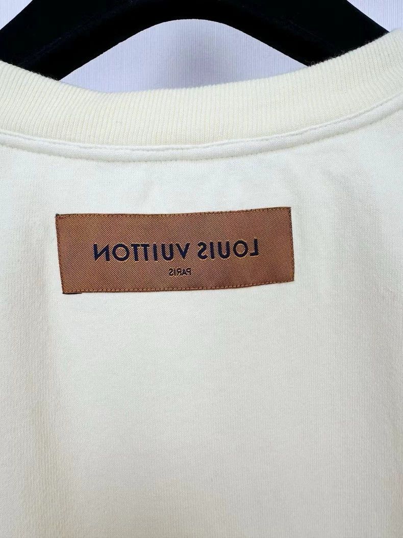 Louis Vuitton Louis Vuitton Short Sleeve Yellow T -2505 Size S / US 4 / IT 40 - 3 Thumbnail